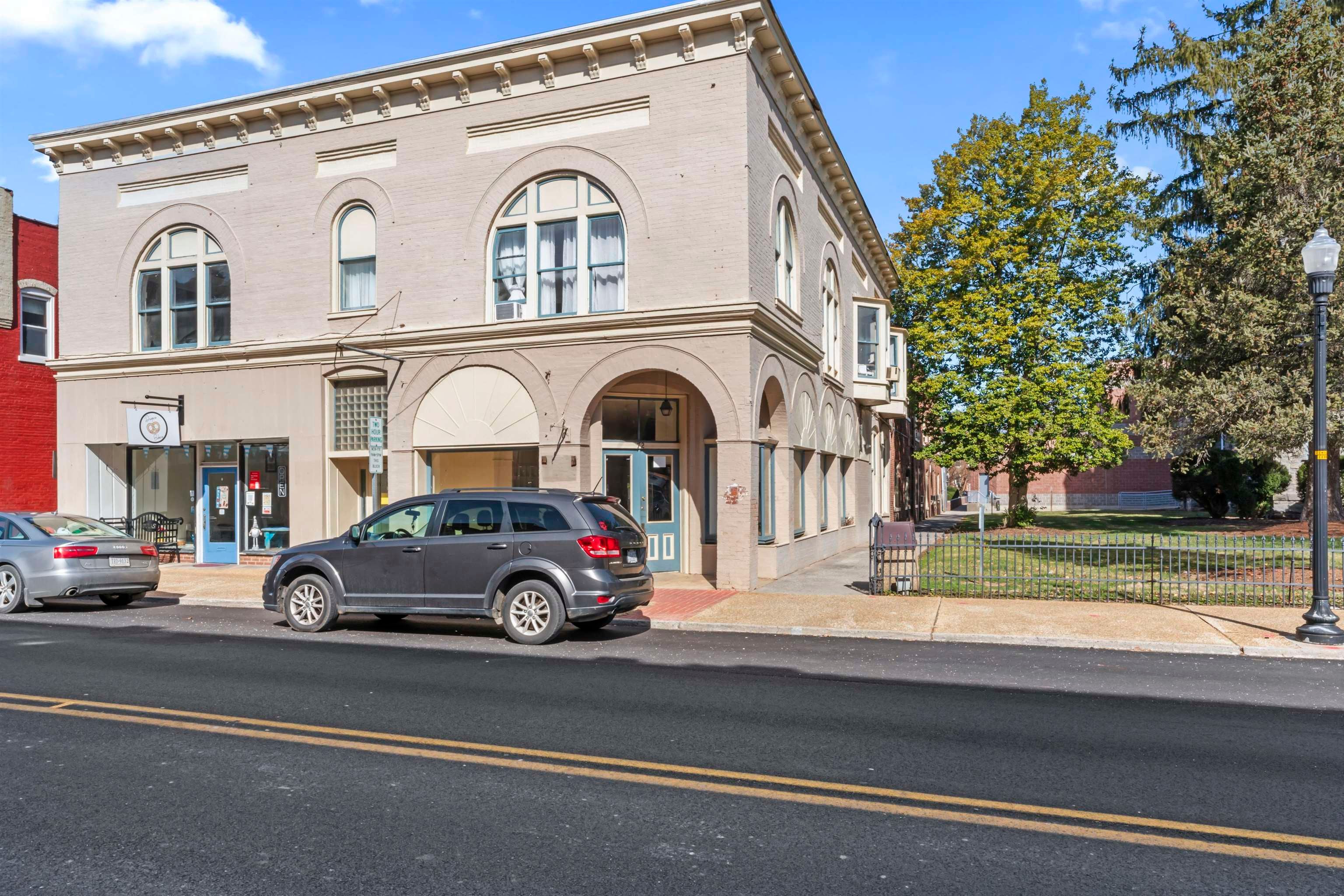 74 COURT Square
