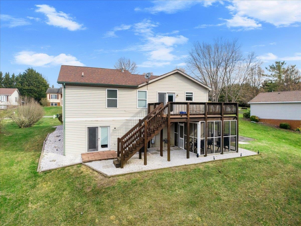 1030 GEORGE EDWARD Viaduct