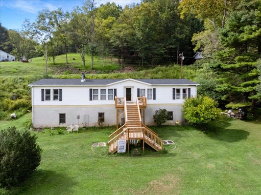 1721 SHULLS LN, DRAPER, VA 24324 - Image b2f6dcd3b9d642635945bbaa2bd5e518/2525982481
