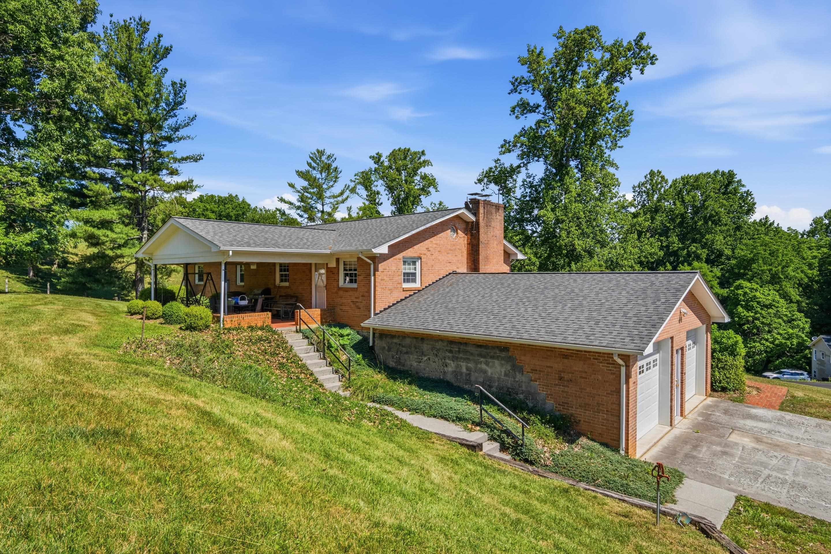 5725 Graysontown Road