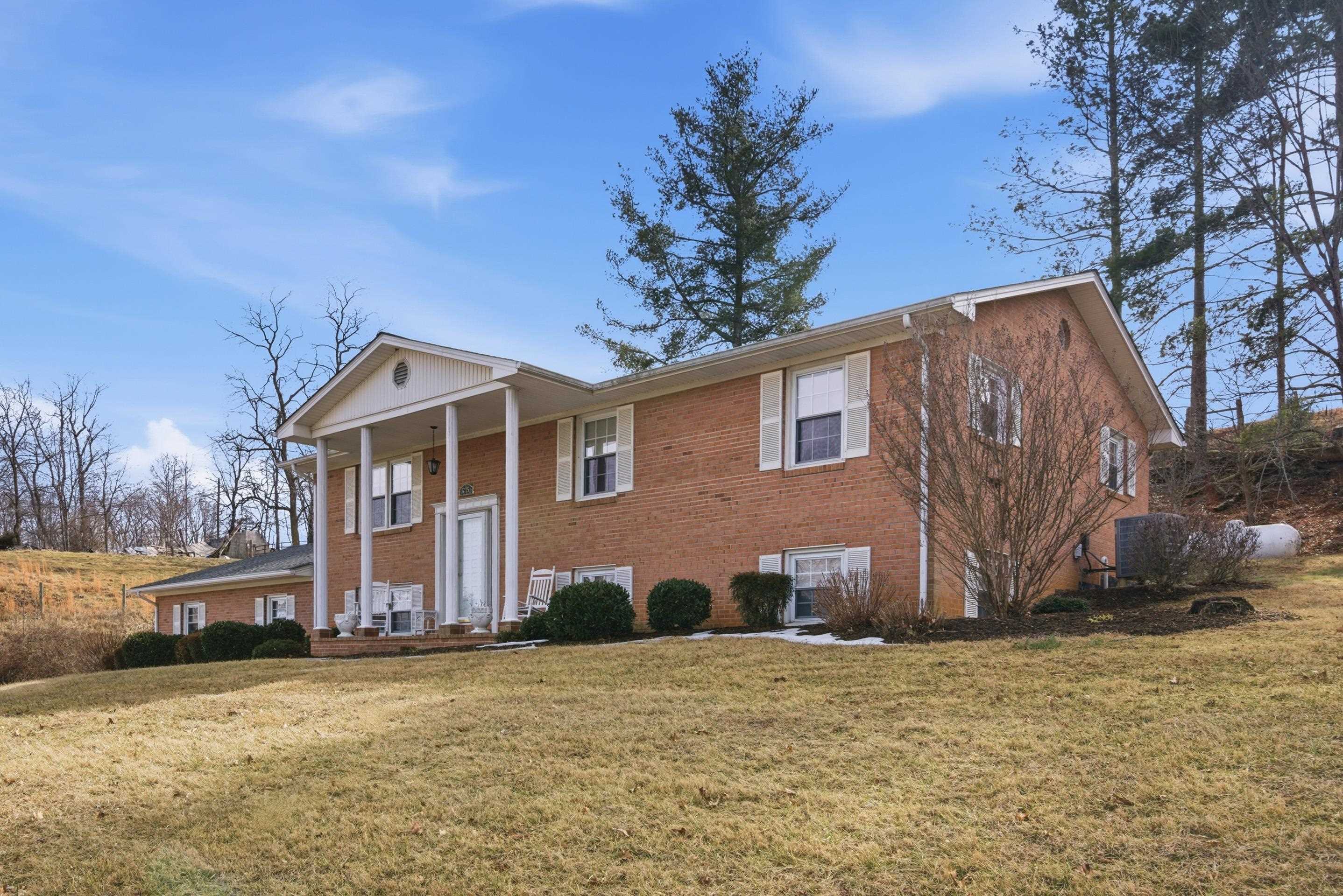 5725 Graysontown Road