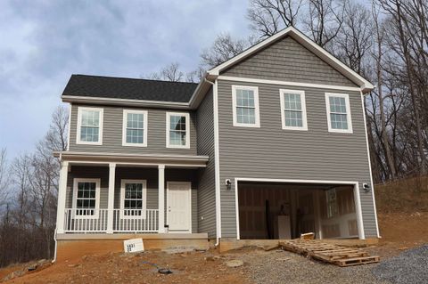 1431 Walnut Ridge Road Christiansburg VA 24073