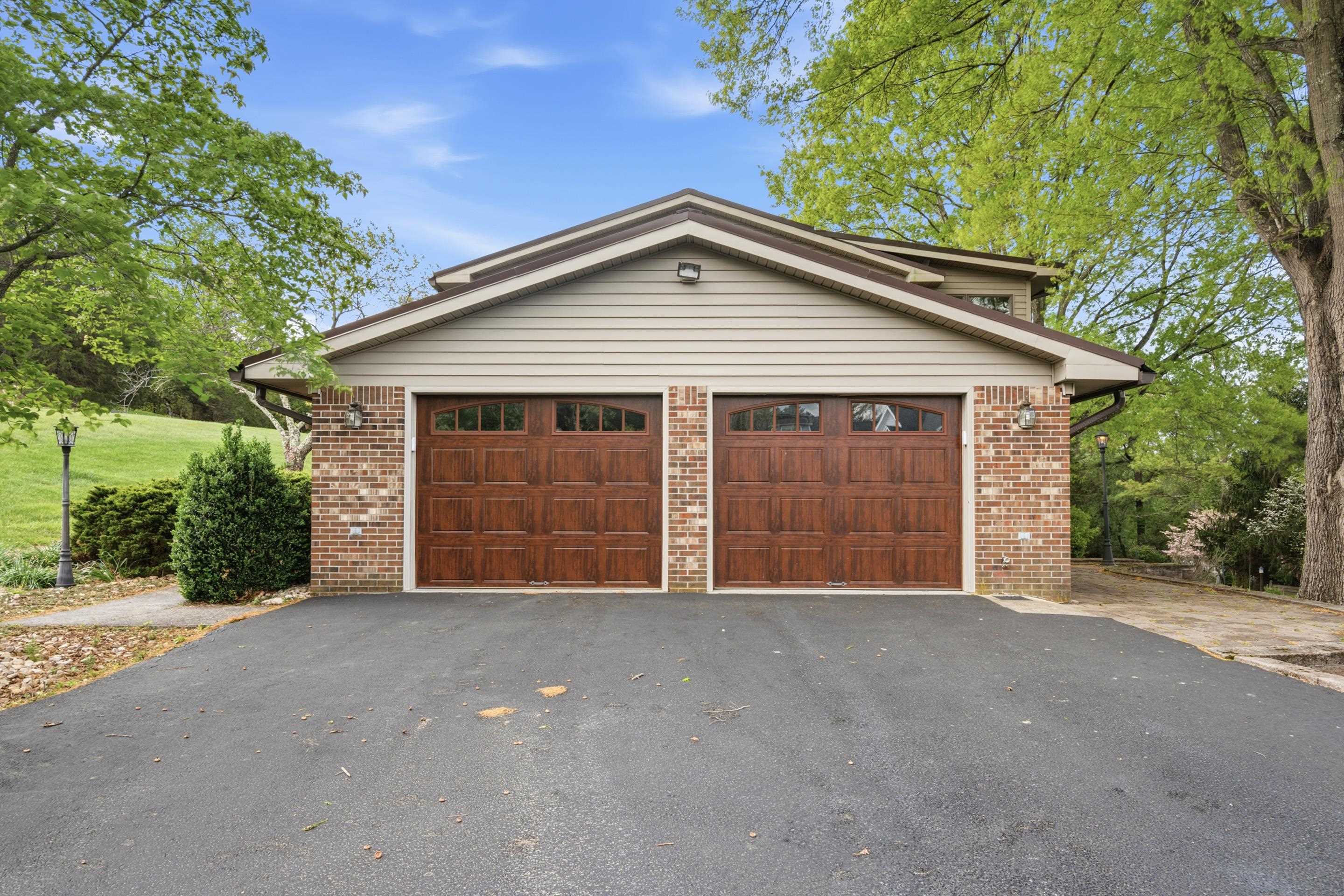 1721 Plank Drive