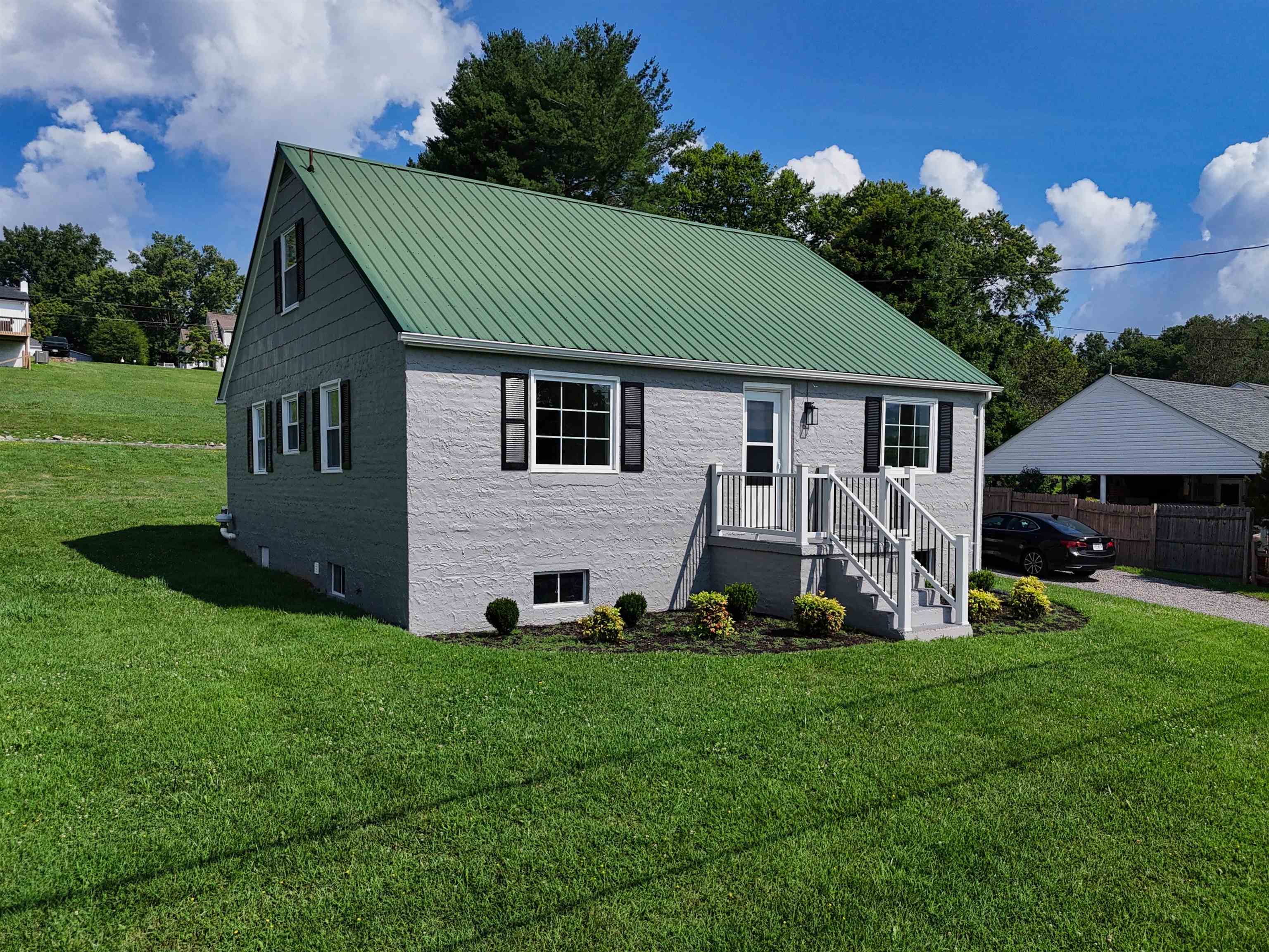 501 CEDAR Drive