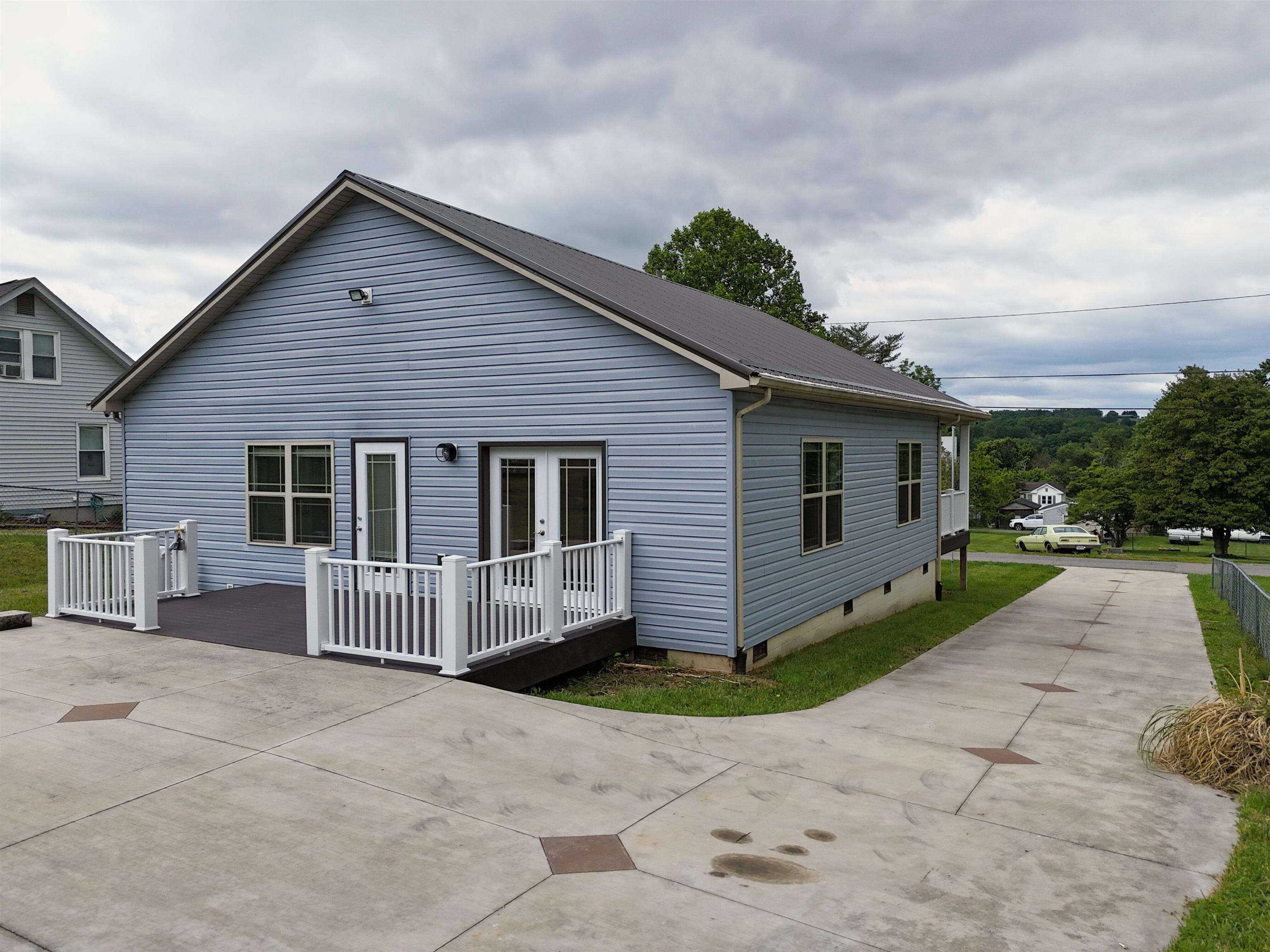 1618 Fourth Street