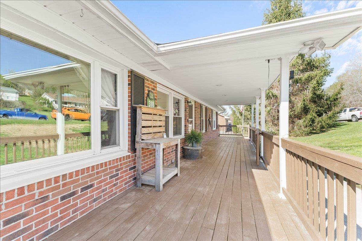 310 Overland Drive
