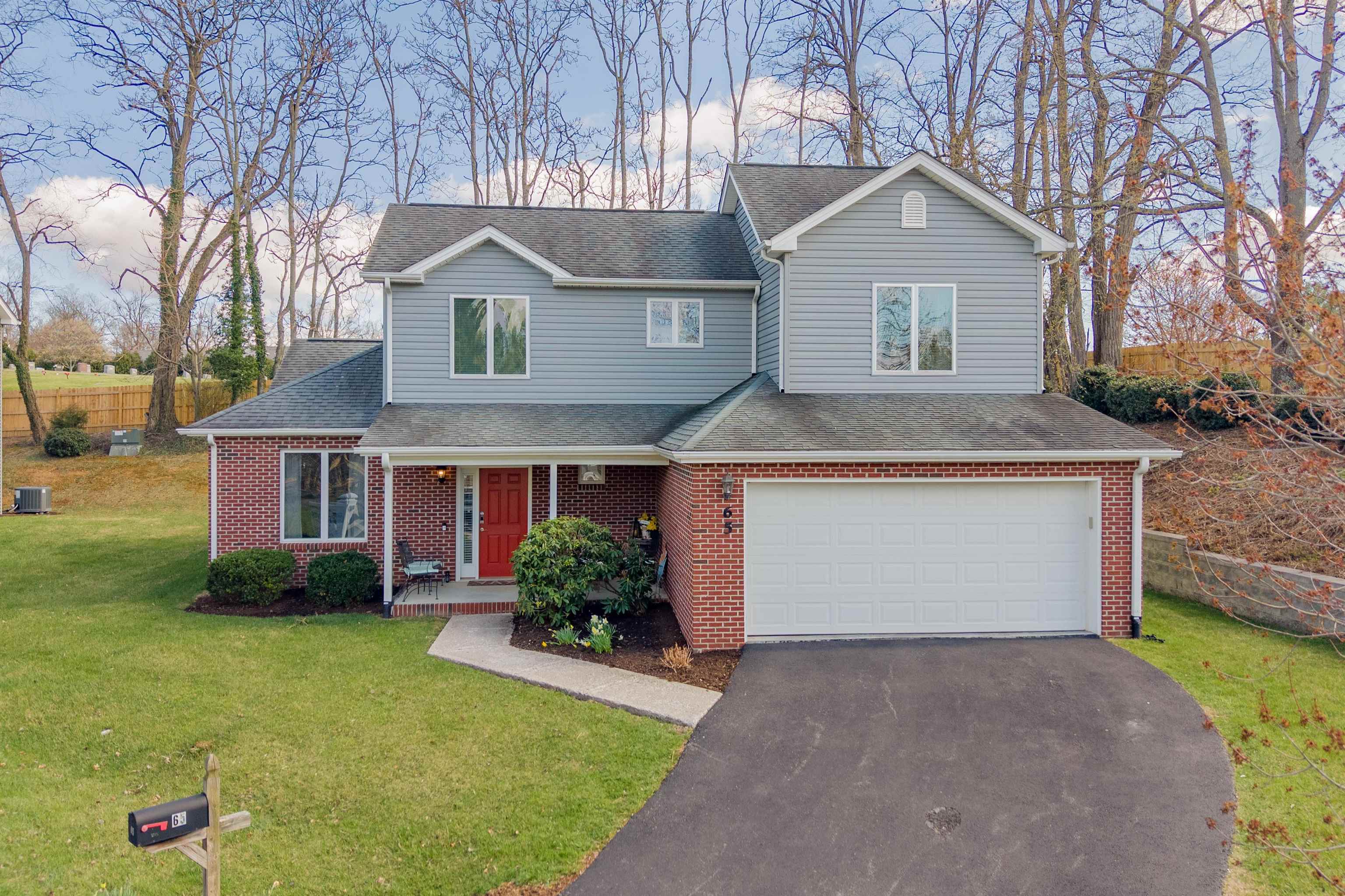 65 Silverleaf Lane