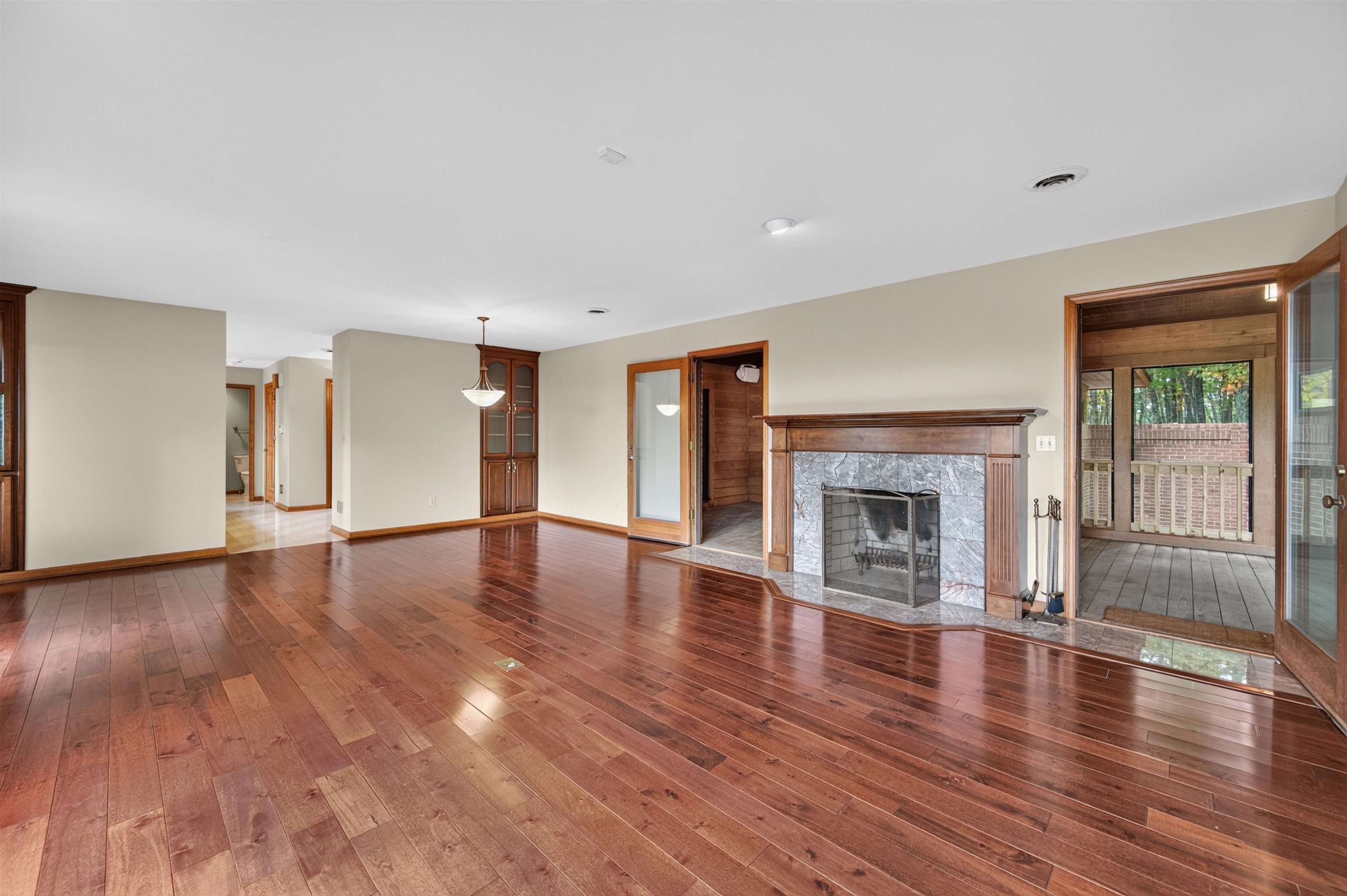 Listing 48