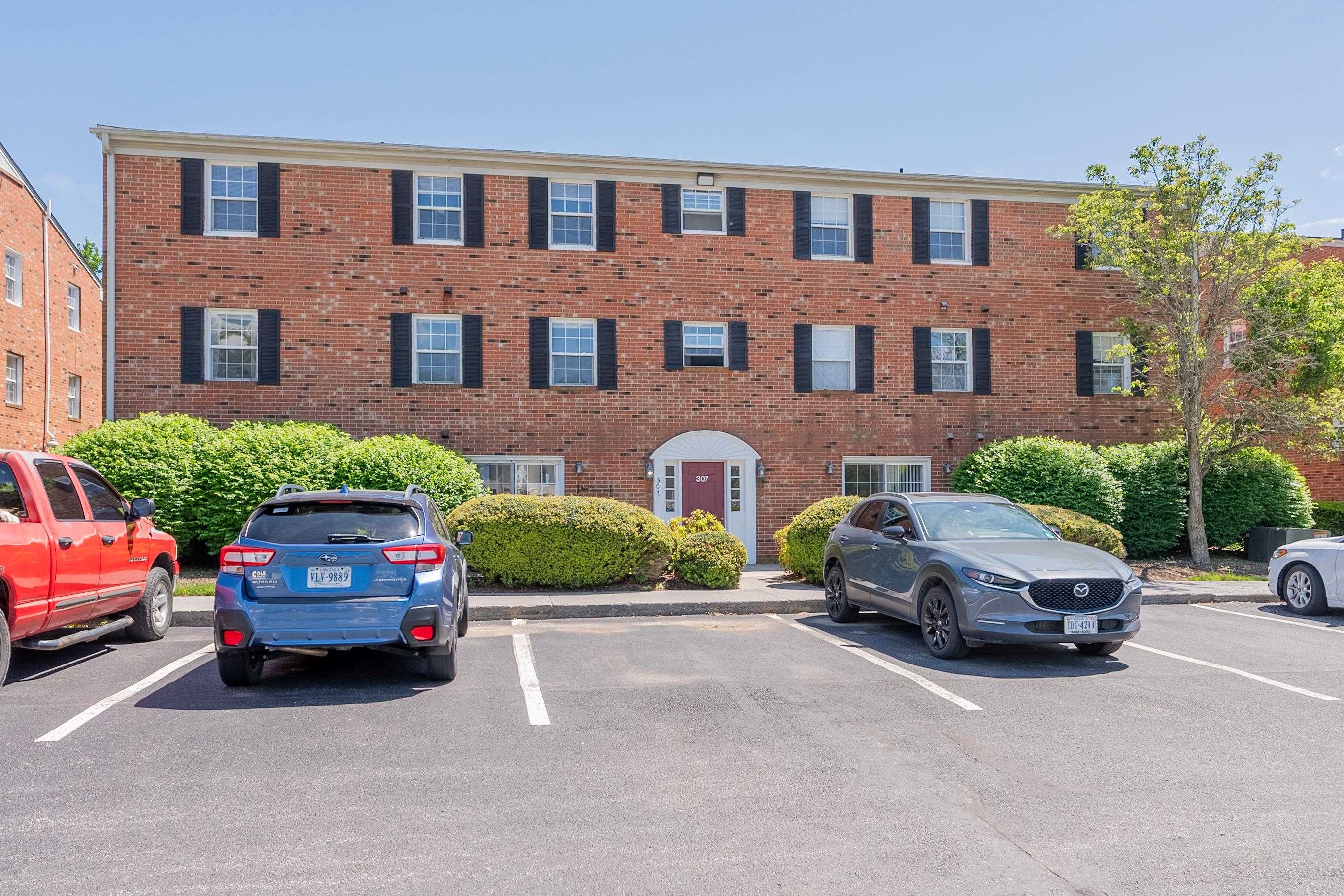 307 Loudon Road 512