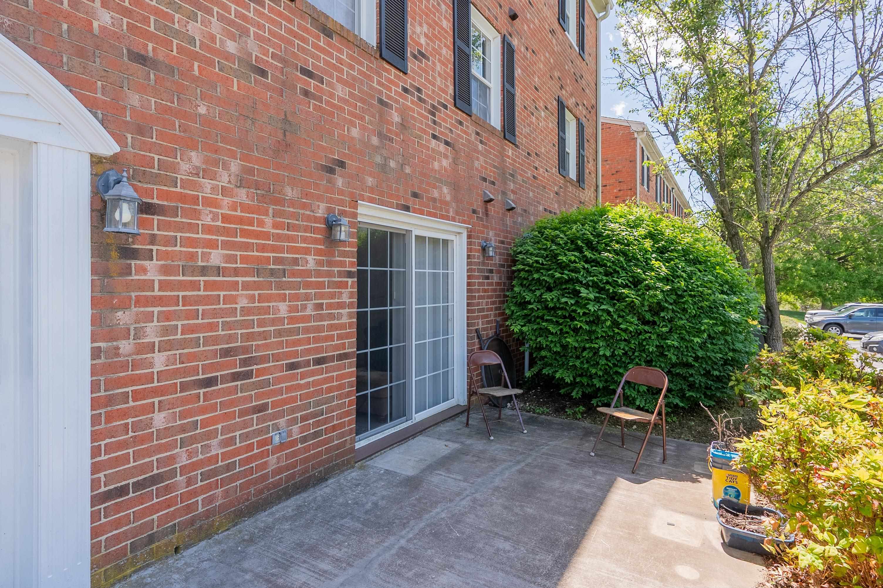307 Loudon Road 512