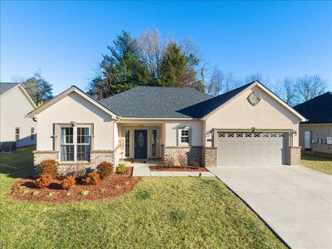 325 Colin Reid Pass NW Christiansburg VA 24073