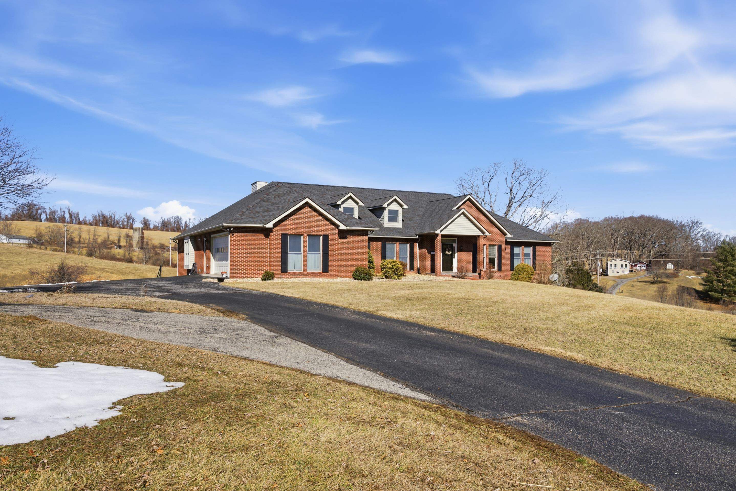 2701 Christiana Court