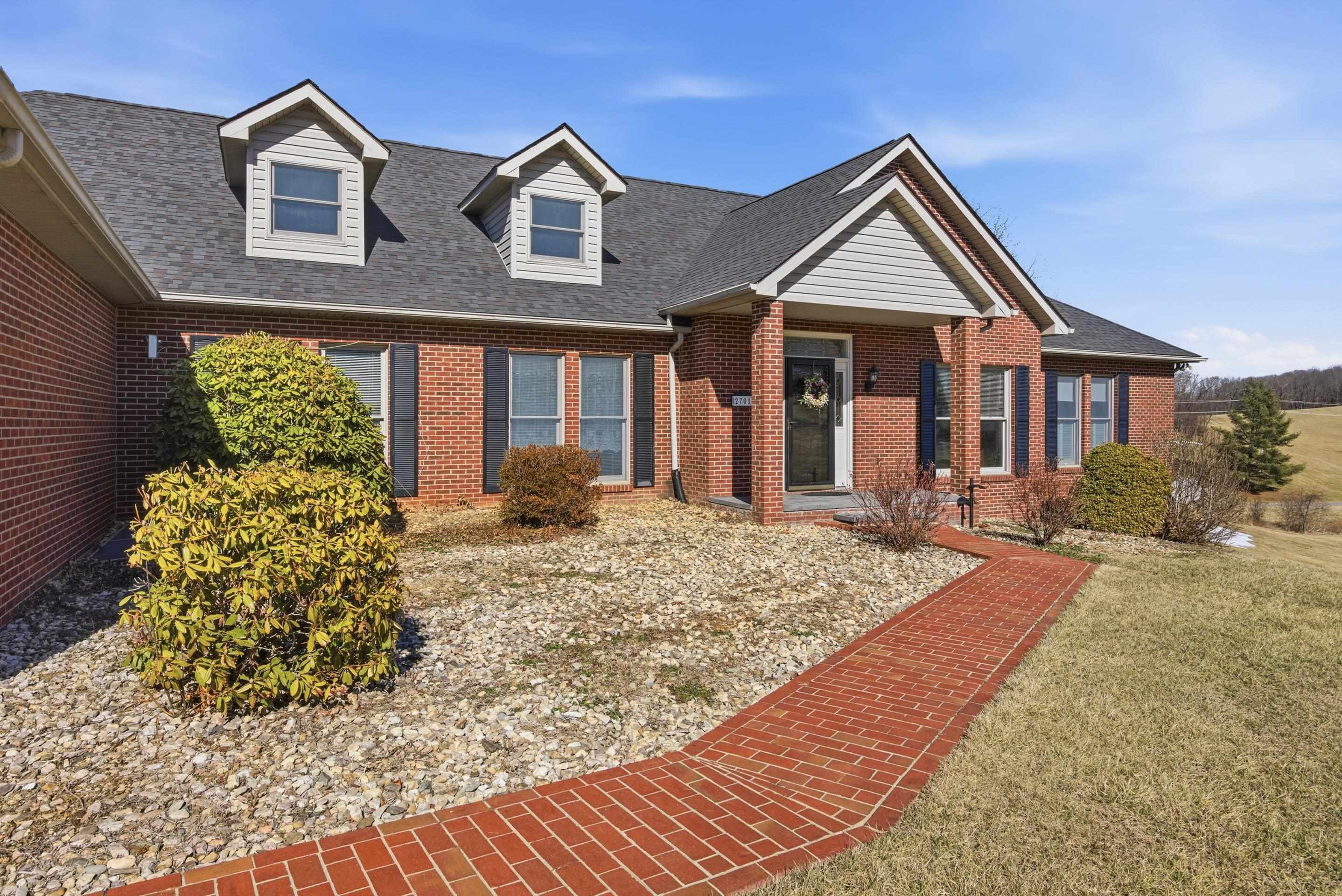 2701 Christiana Court