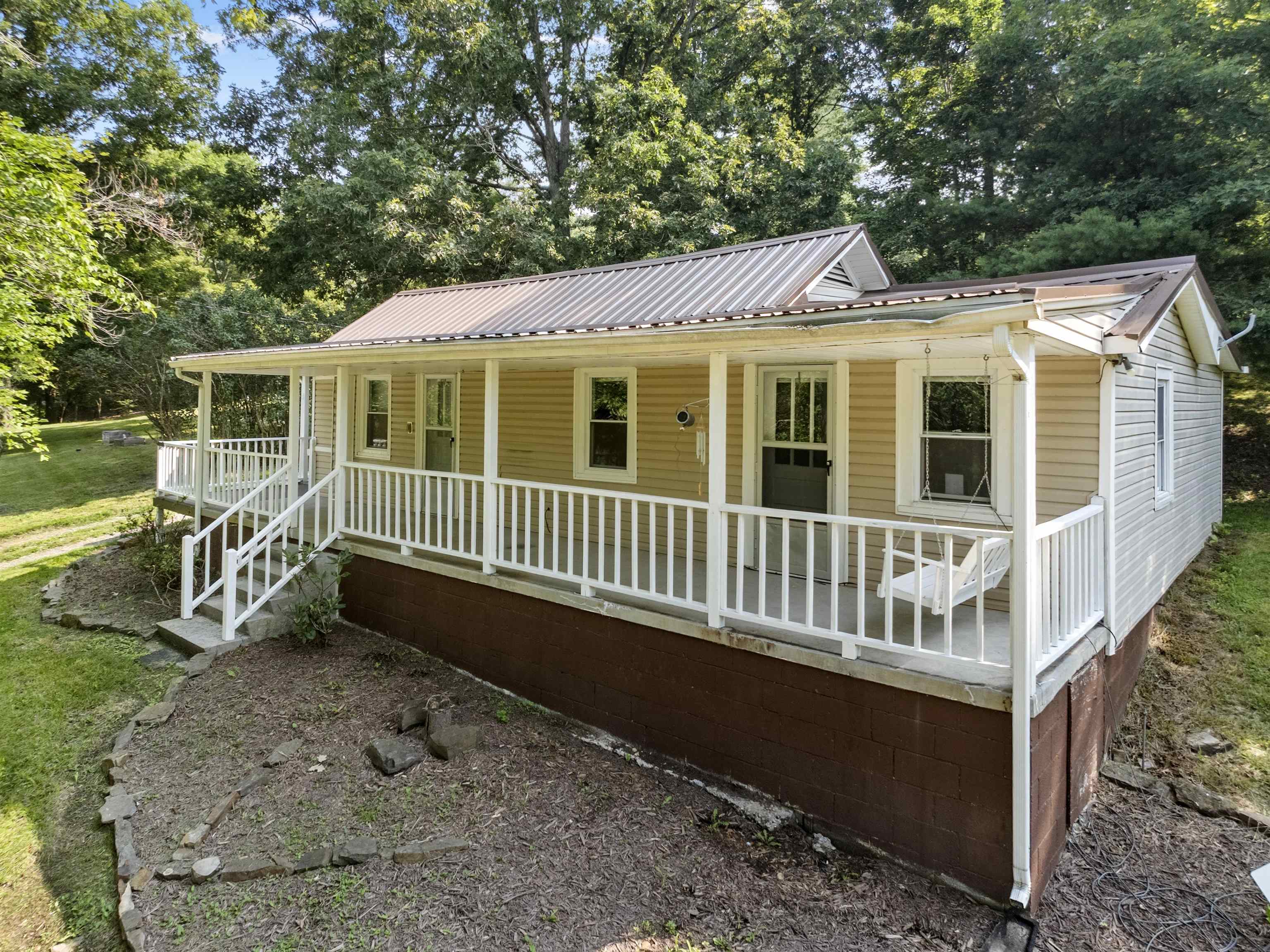 3040 LICK RUN Road