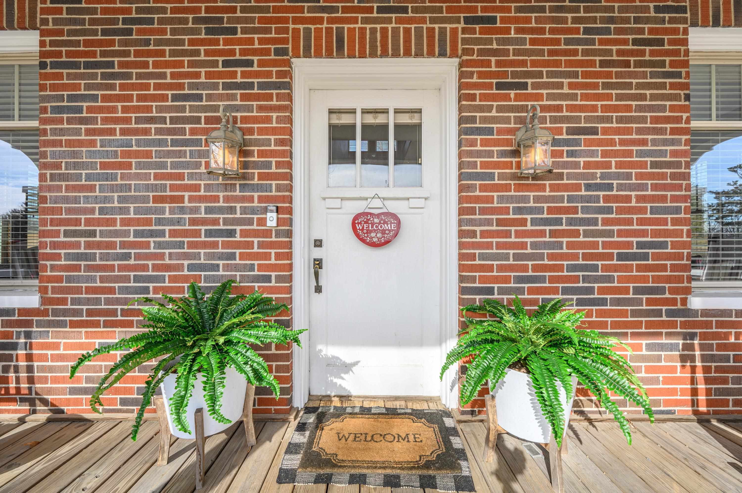 132 Christiansburg Pike NE