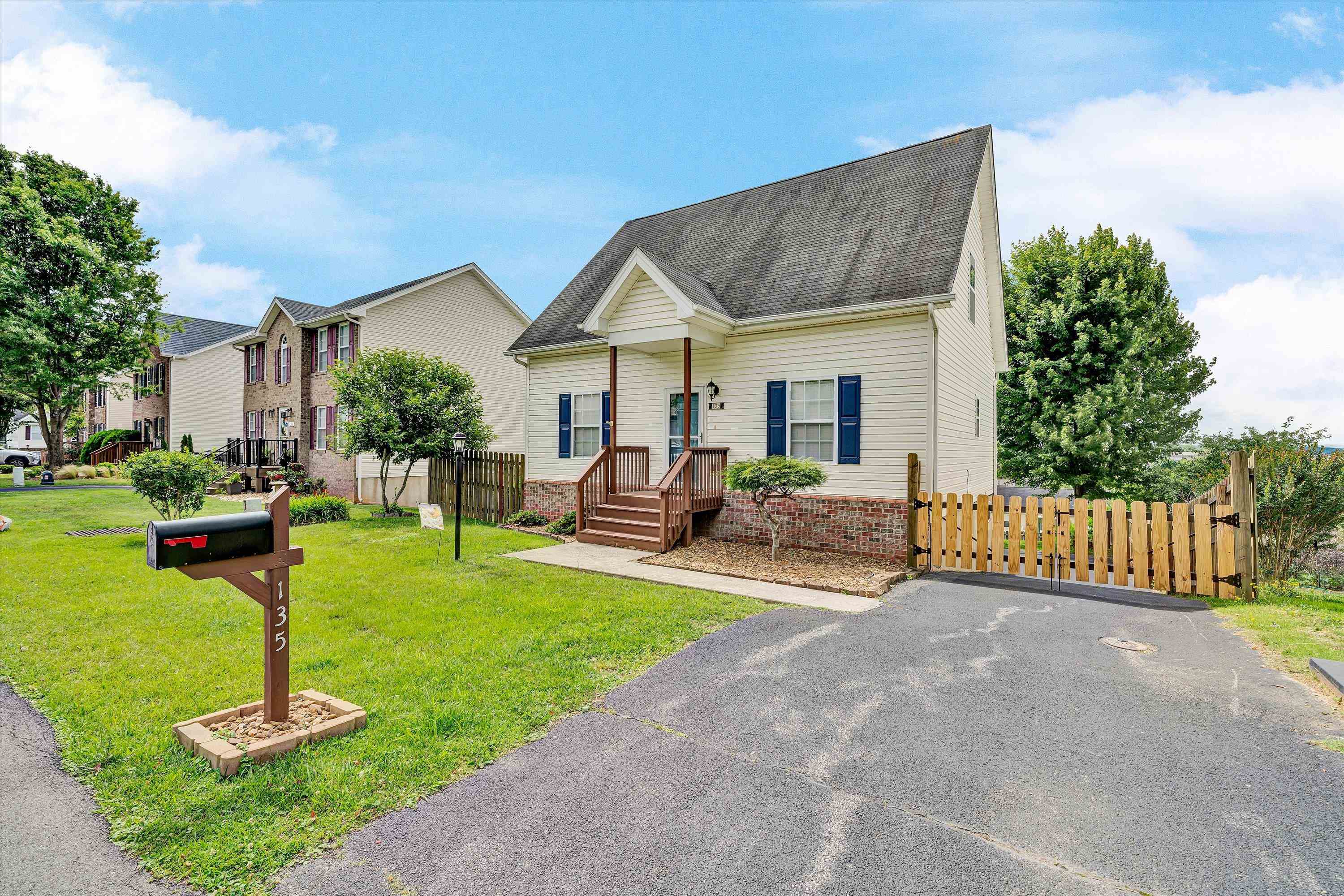 135 Wistaria Drive