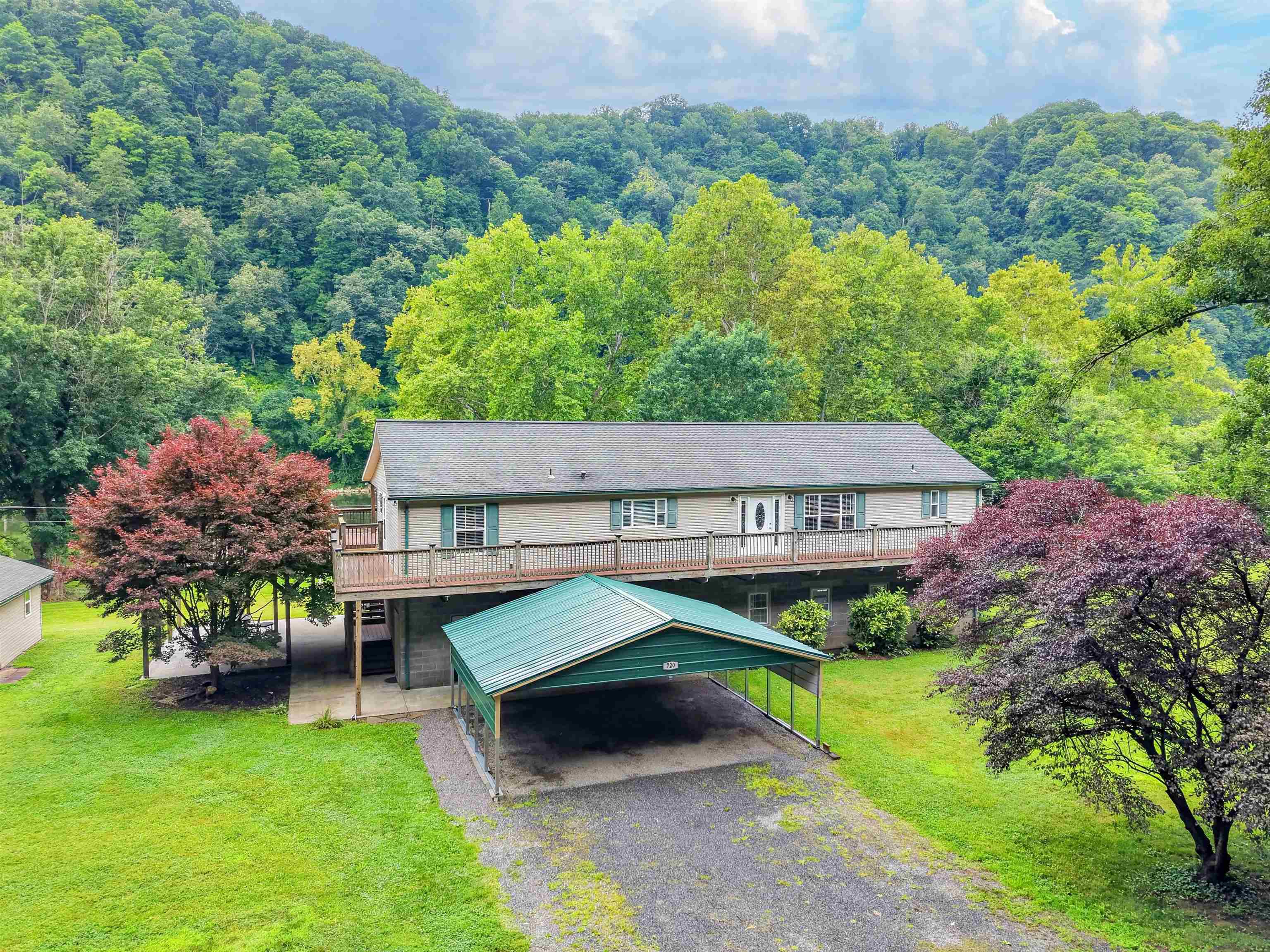 720 Caboose Lane