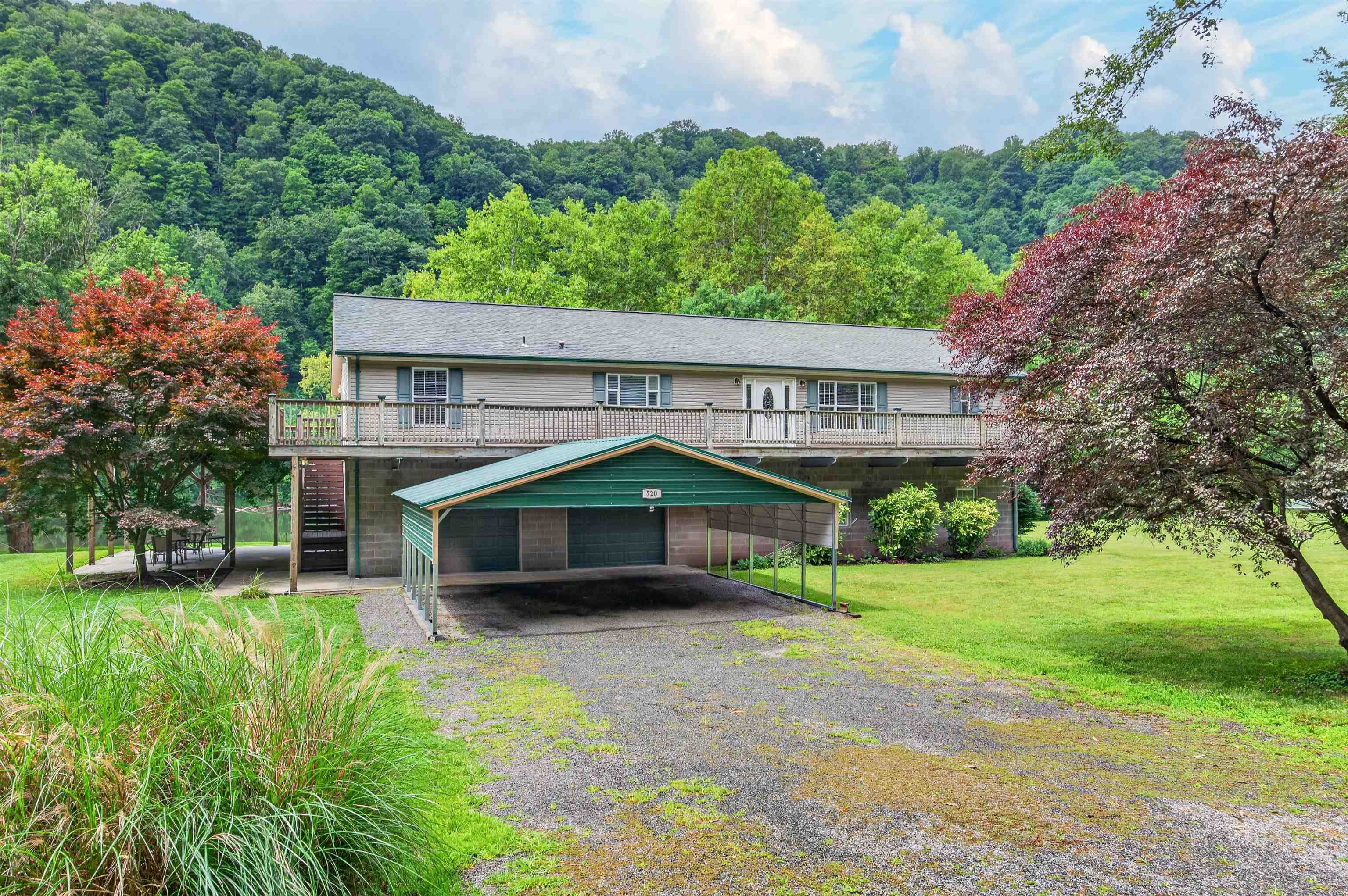 720 Caboose Lane