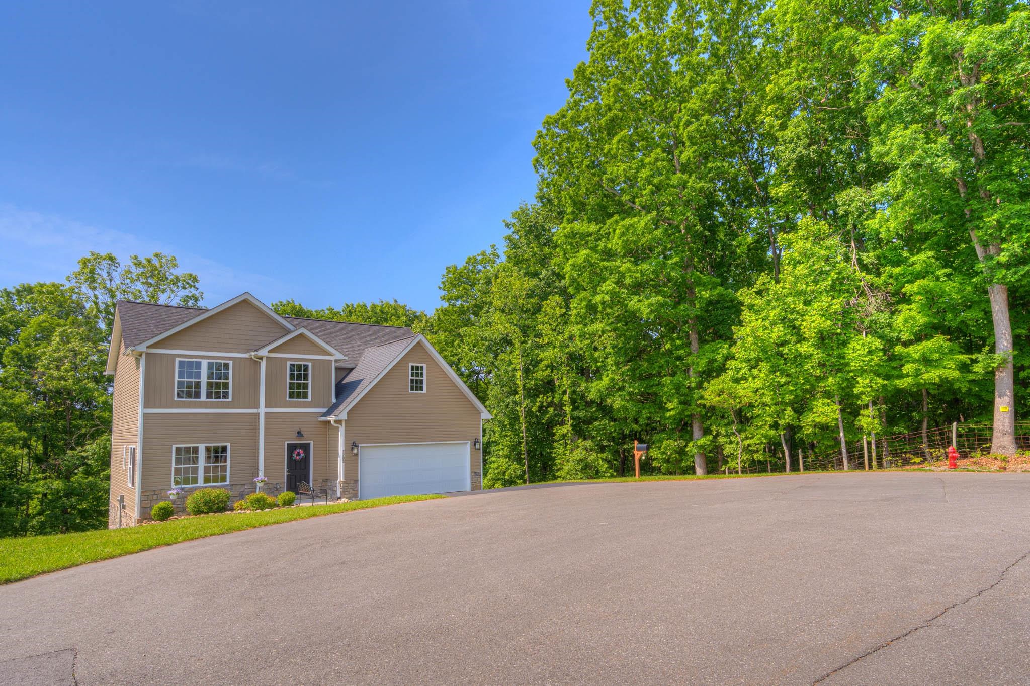 1203 Walnut Ridge Road