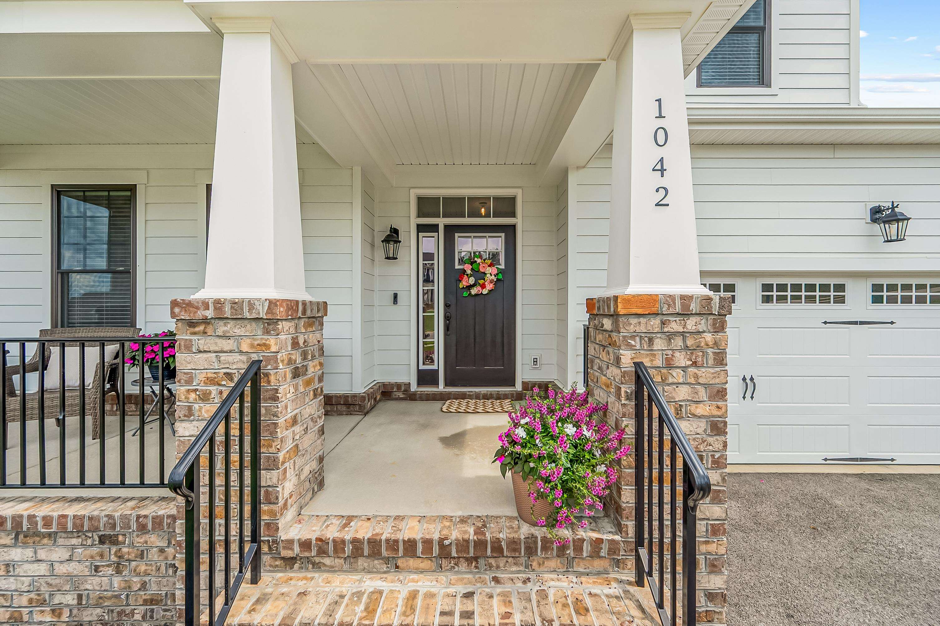 1042 Round Meadow Drive