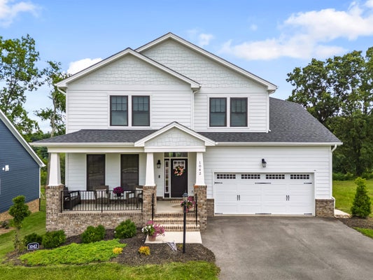 1042 ROUND MEADOW DR, CHRISTIANSBURG, VA 24073 - Image dbcfa26cf9de30622e3ca2e19ade6326/1141324492