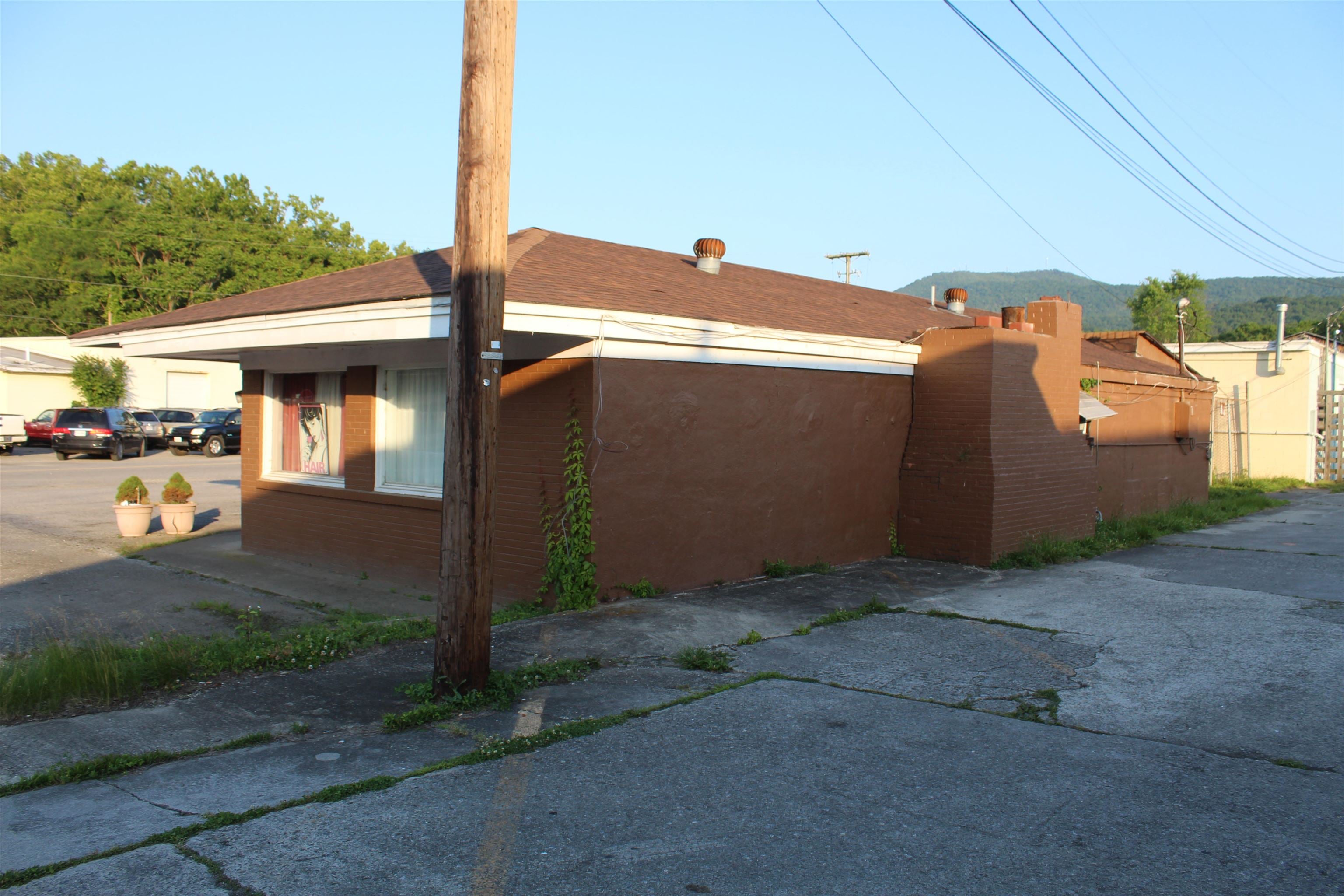145 Bell Avenue