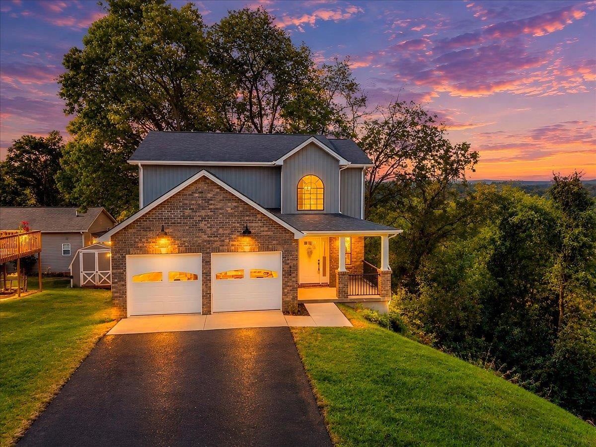 Listing 17