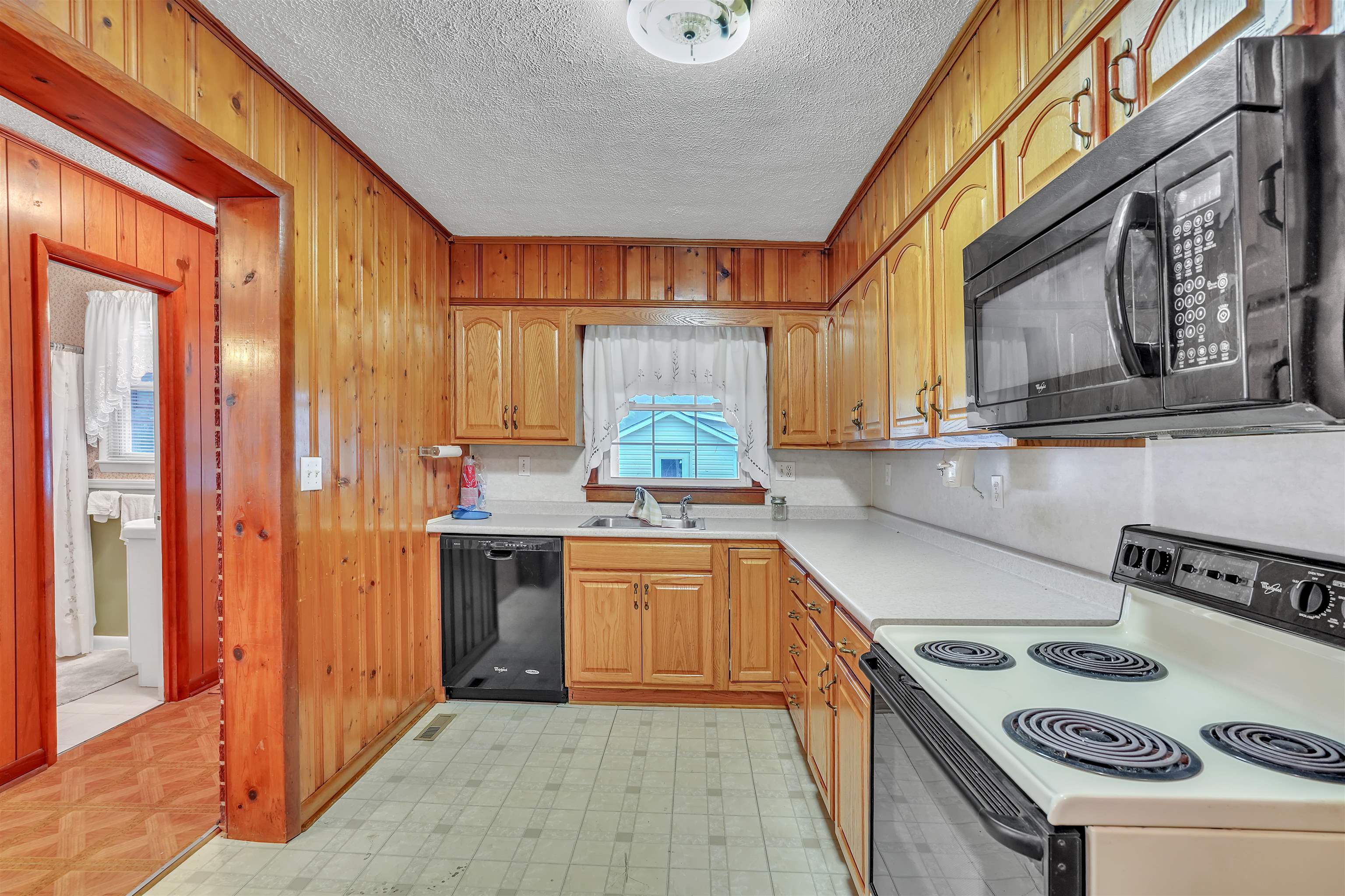 608 Cascade Drive