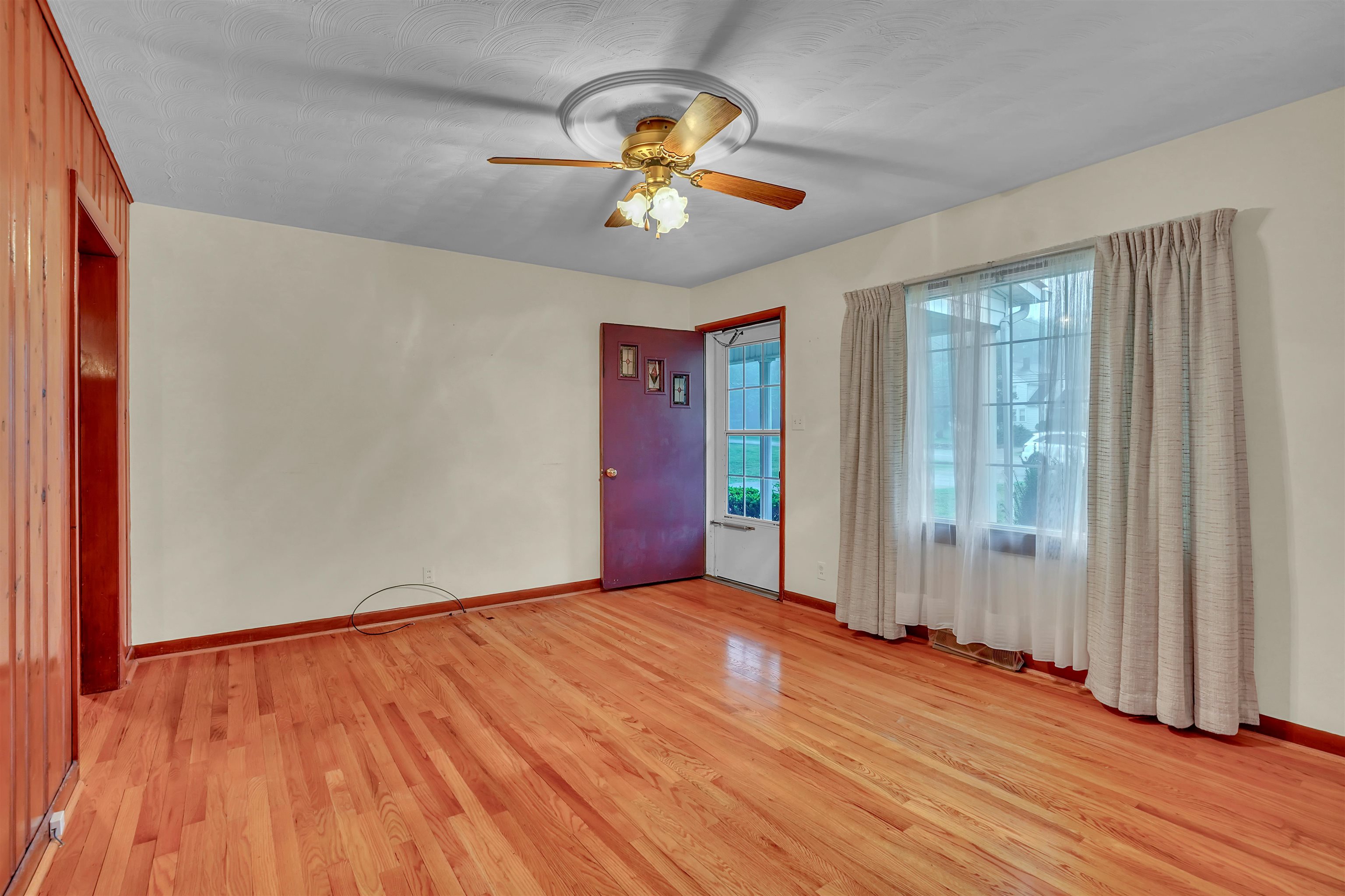 608 Cascade Drive