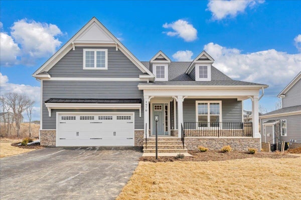 1970 KYLES WAY, BLACKSBURG, VA 24060 - Image e7c5e835a117b8b7fbc9b68efa7ae335/1636672436