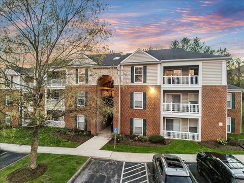 211 S KNOLLWOOD Drive 2305 Blacksburg VA 24060