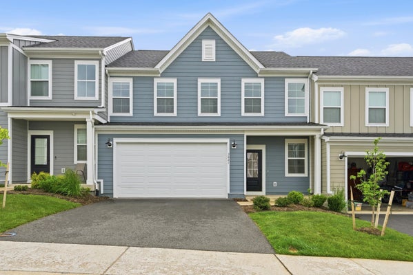 3021 DEPTFORD ST, BLACKSBURG, VA 24060 - Image e919ee2c3667ecd9ecdf65f32e07ba35/3912444468