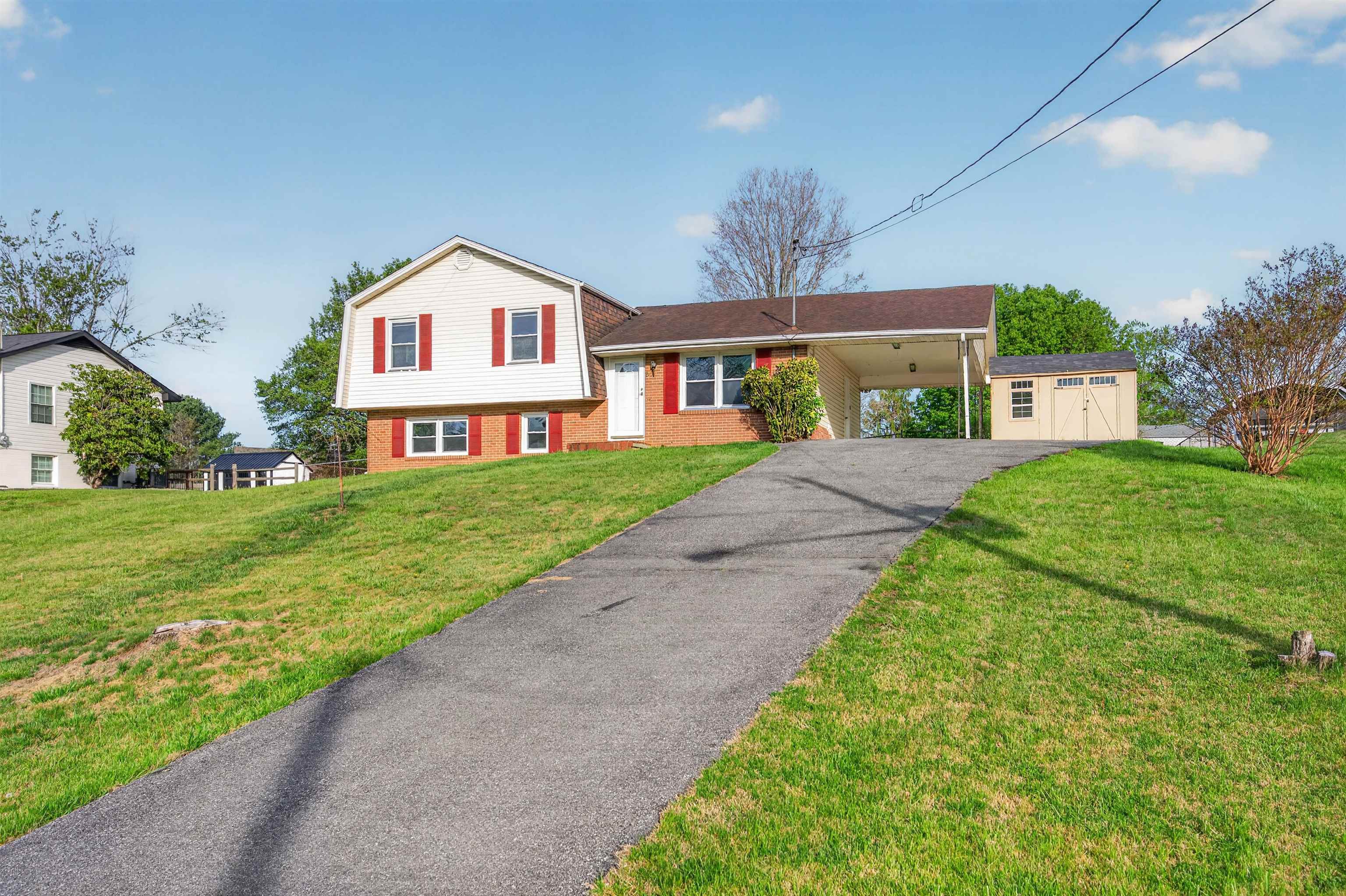 80 MEADOW Drive