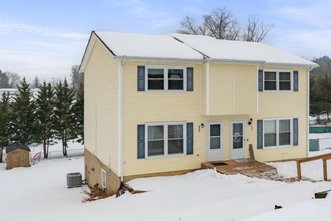 435 CHEROKEE Drive Christiansburg VA 24073