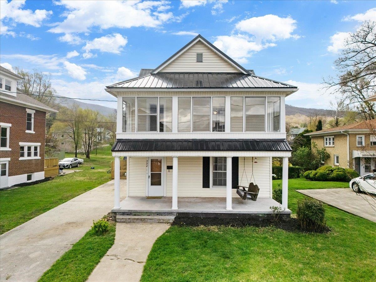 504 Main Street