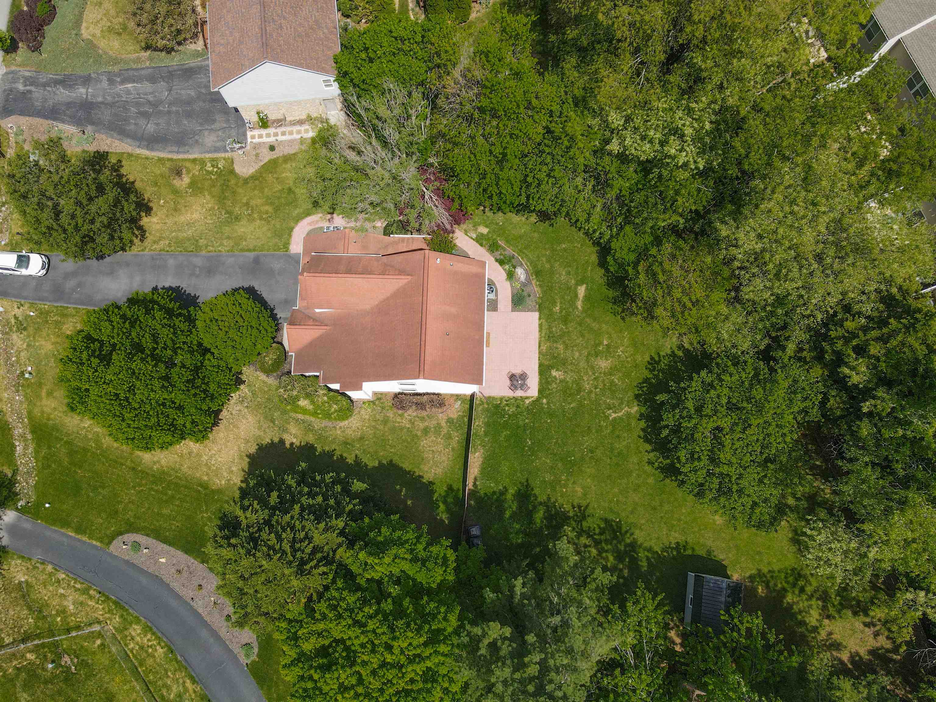 1525 SLEEPY HOLLOW Road