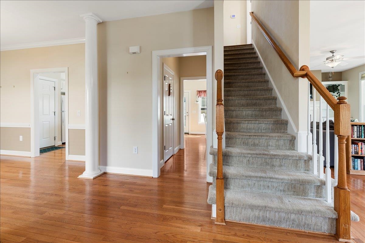 1201 Brook Circle
