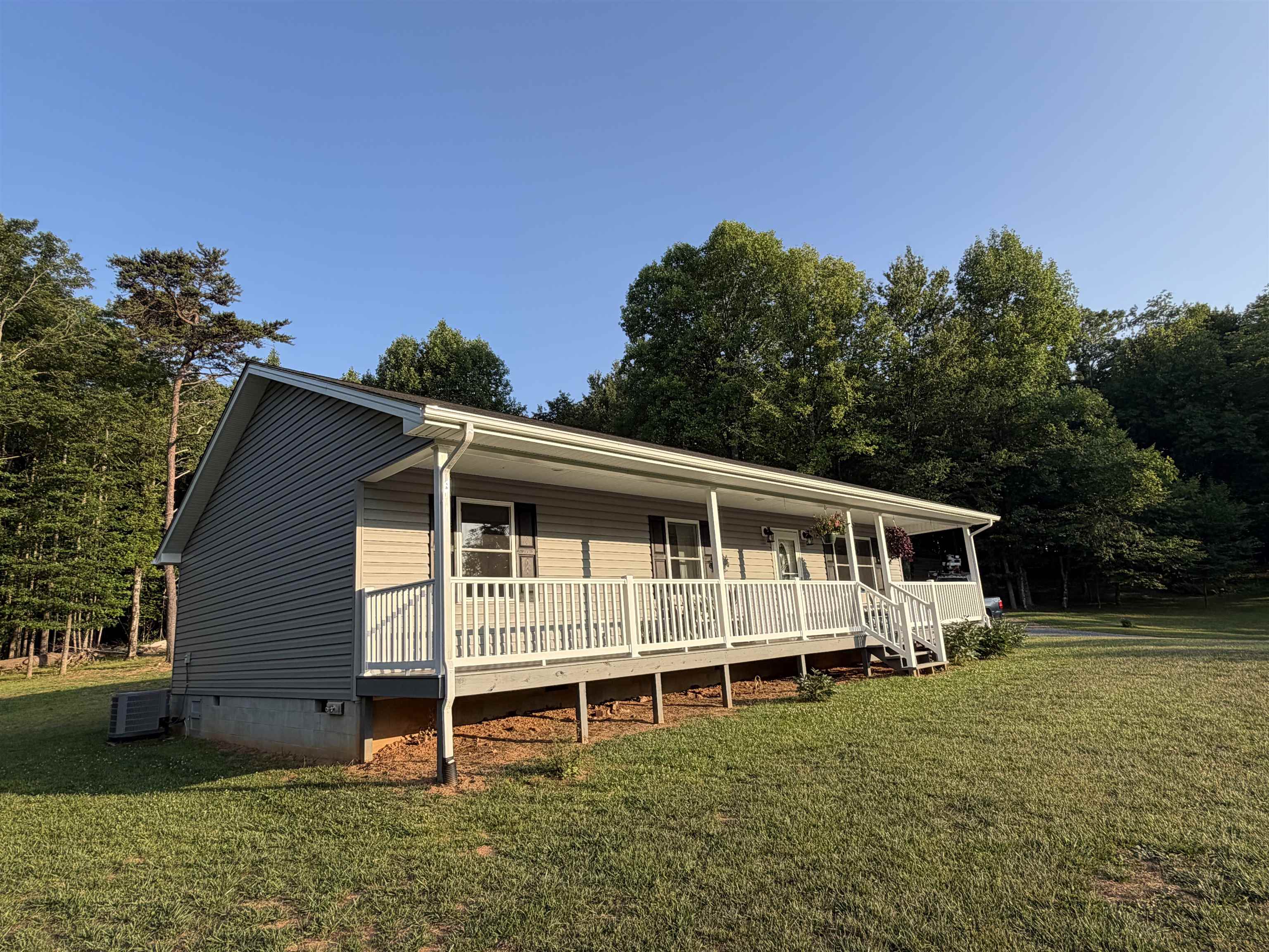 4646 Franklin Pike