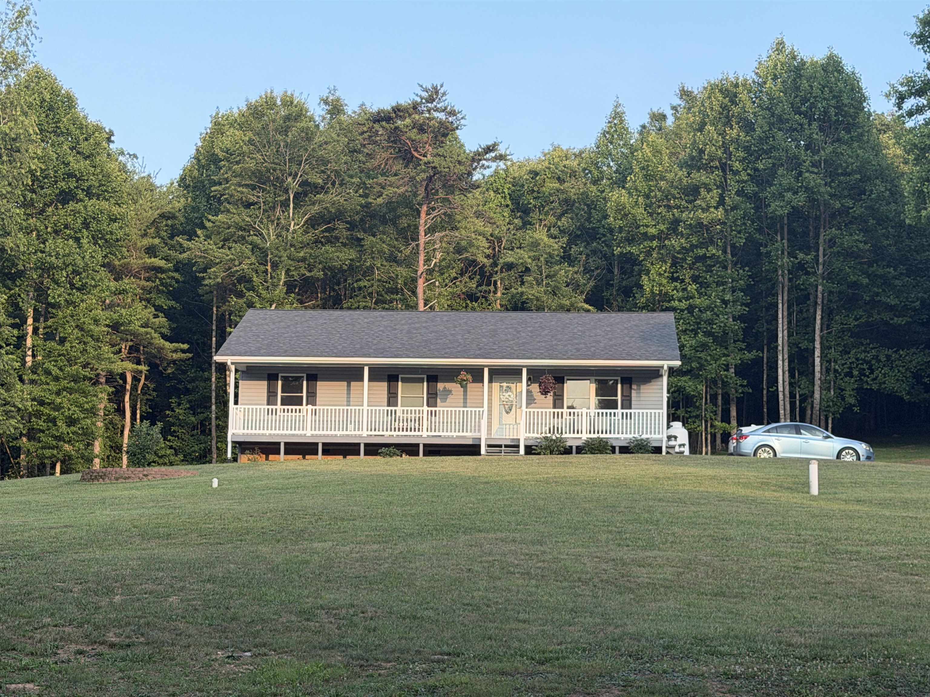 4646 Franklin Pike