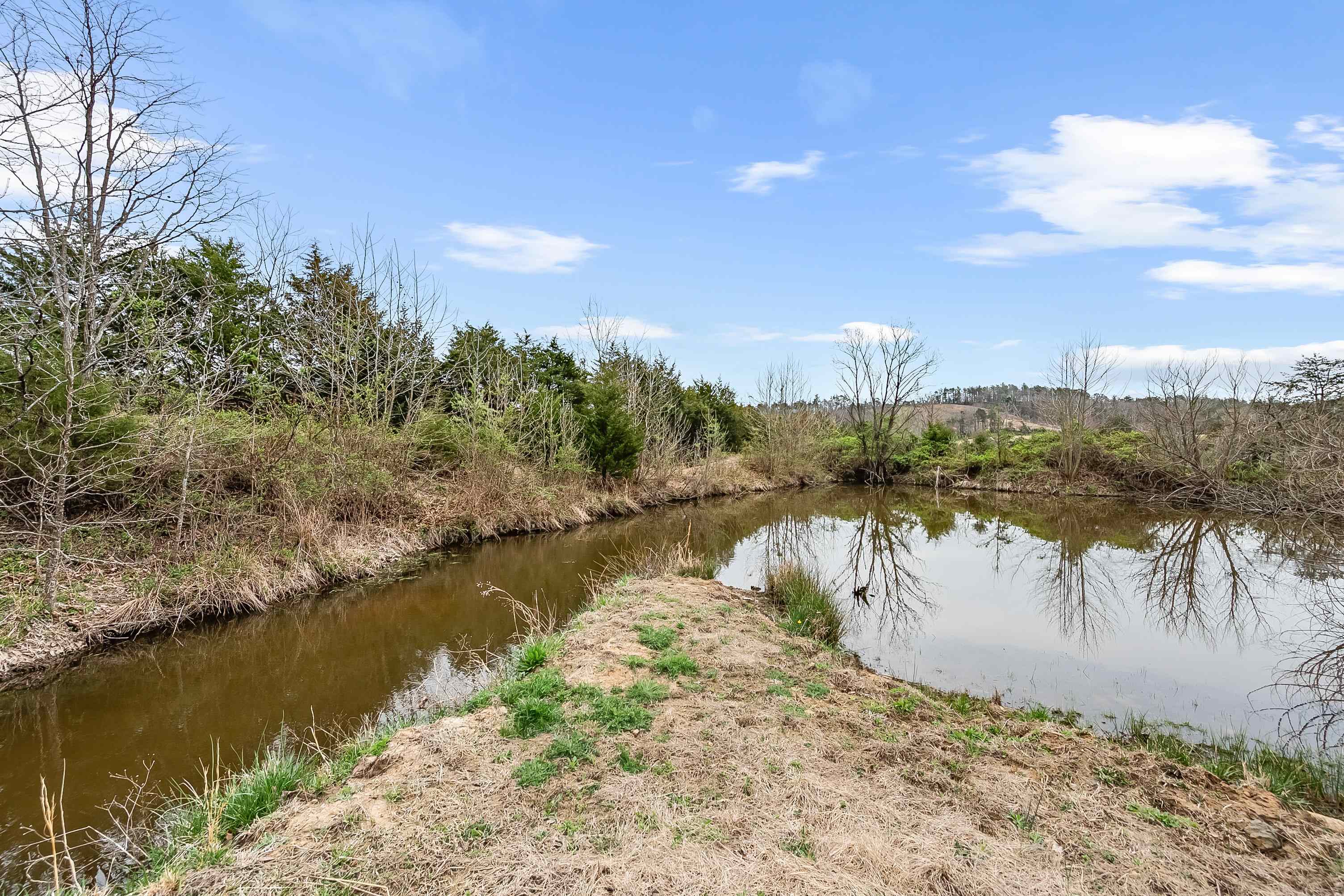 Elliston, Virginia 24087, United States, 3 Bedrooms Bedrooms, ,2 BathroomsBathrooms,Residential,Pending,109108