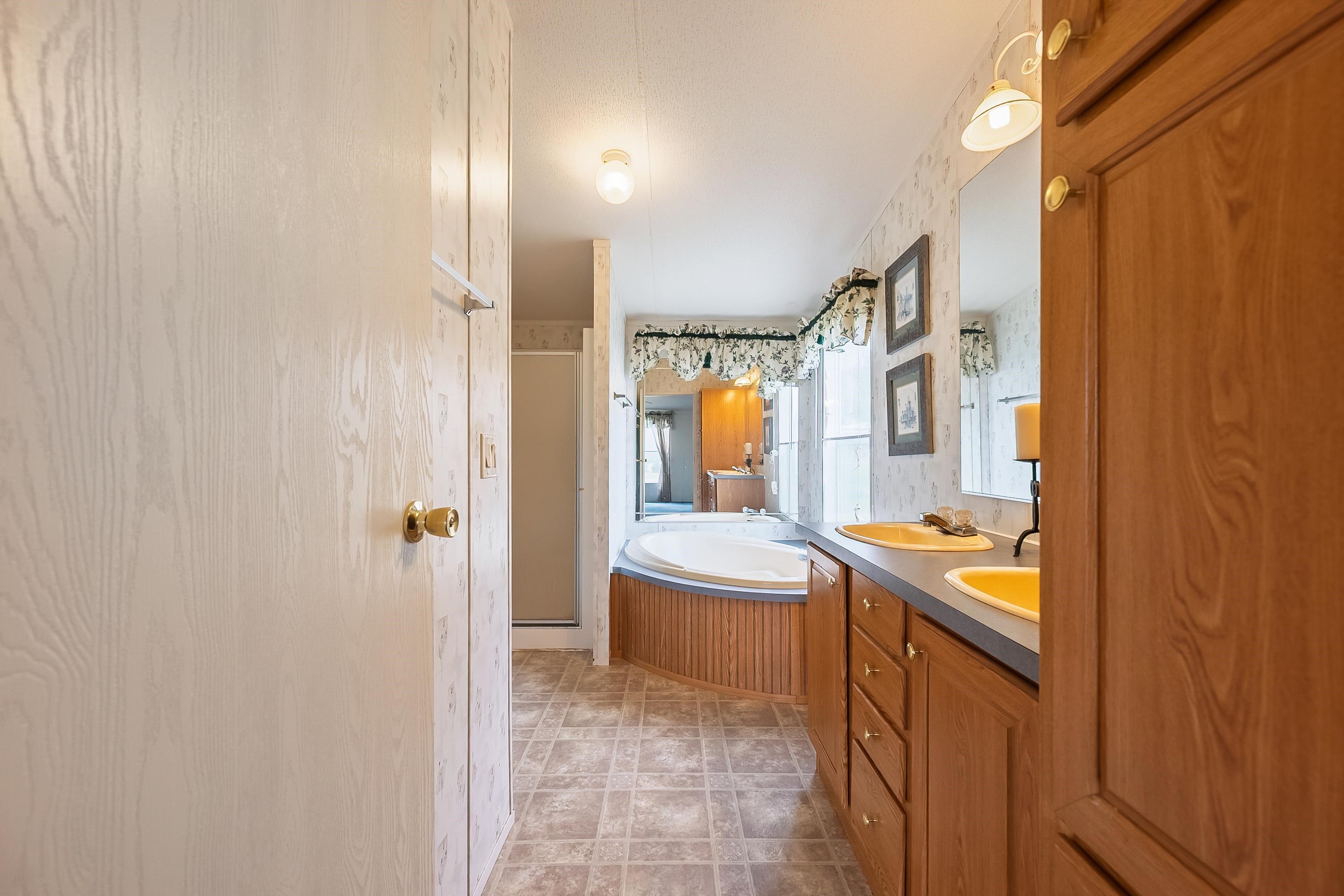 Elliston, Virginia 24087, United States, 3 Bedrooms Bedrooms, ,2 BathroomsBathrooms,Residential,Pending,109108