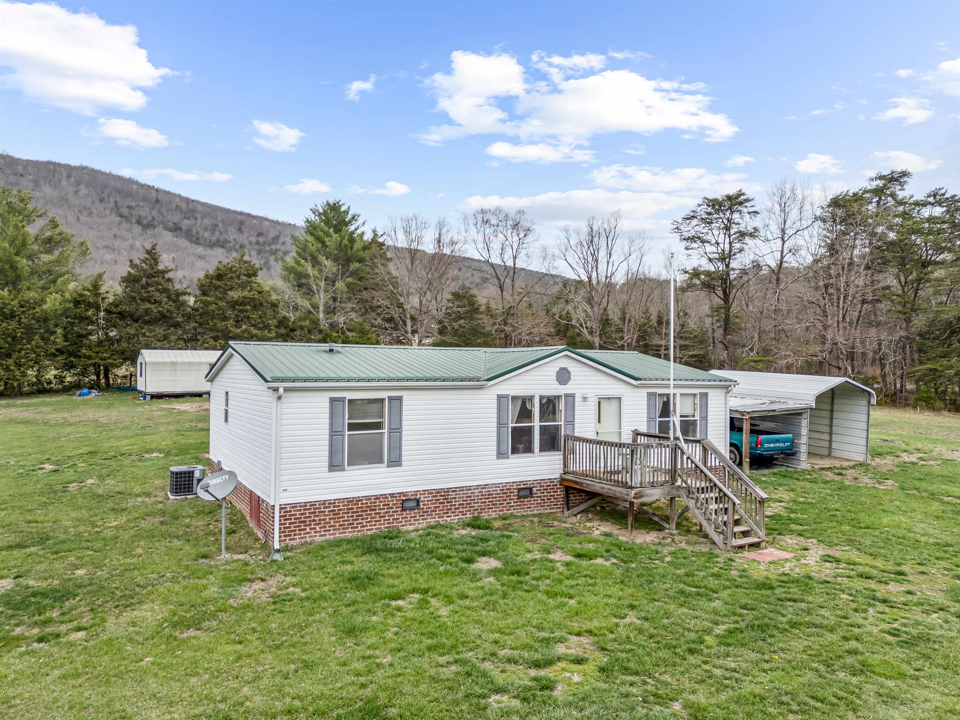 Elliston, Virginia 24087, United States, 3 Bedrooms Bedrooms, ,2 BathroomsBathrooms,Residential,Pending,109108