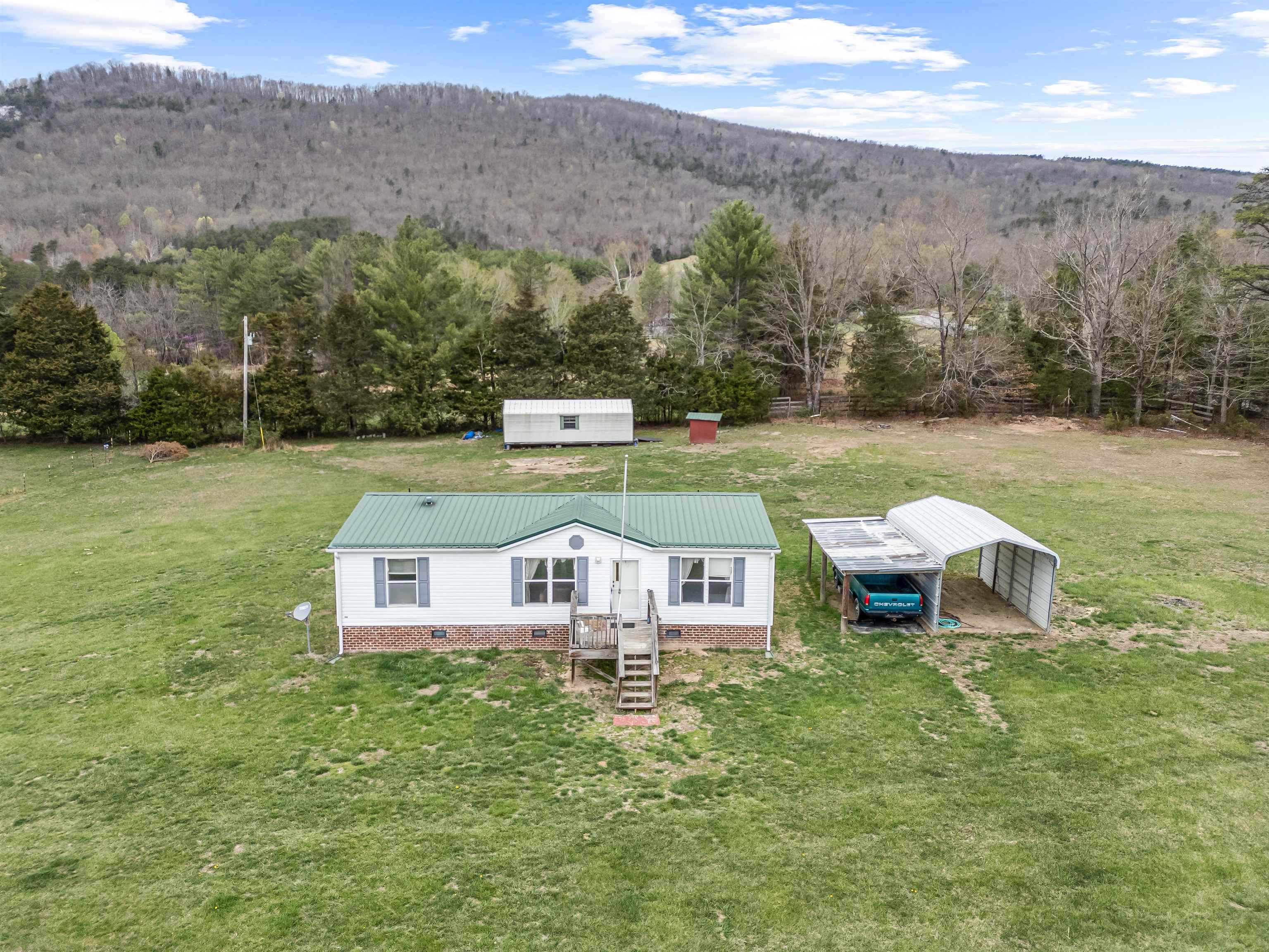 Elliston, Virginia 24087, United States, 3 Bedrooms Bedrooms, ,2 BathroomsBathrooms,Residential,Pending,109108