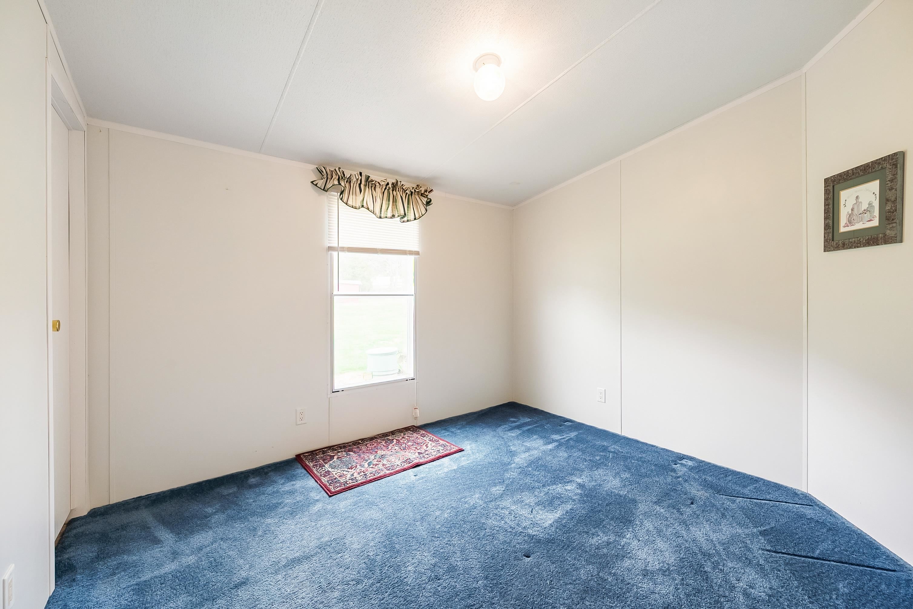 Elliston, Virginia 24087, United States, 3 Bedrooms Bedrooms, ,2 BathroomsBathrooms,Residential,Pending,109108