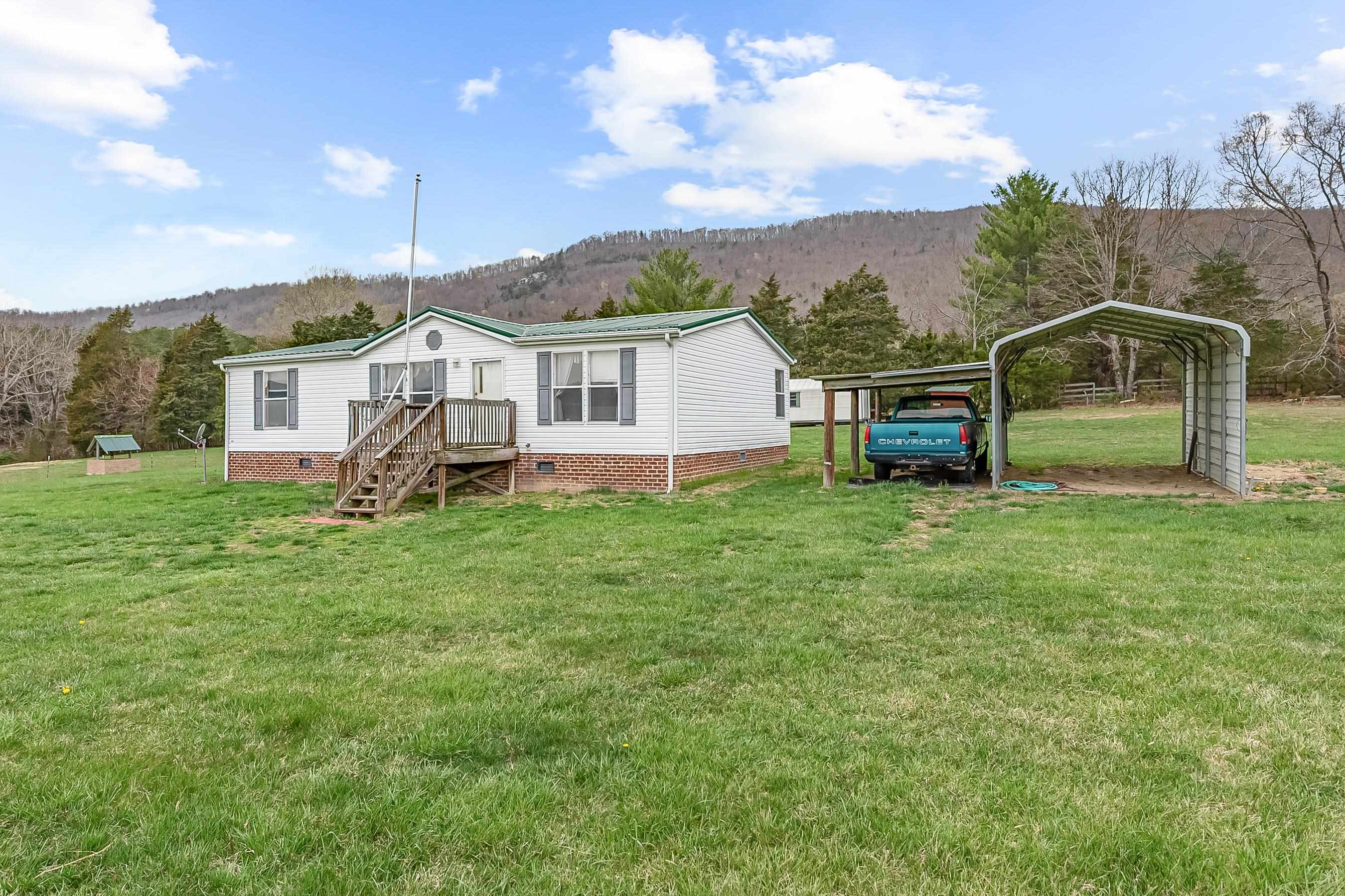 Elliston, Virginia 24087, United States, 3 Bedrooms Bedrooms, ,2 BathroomsBathrooms,Residential,Pending,109108