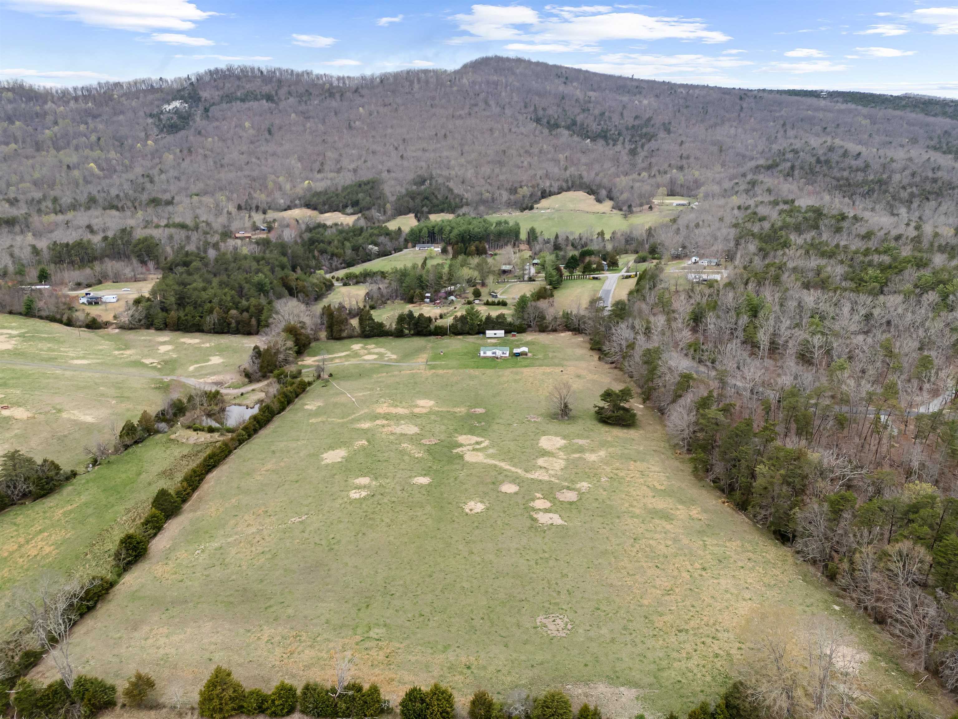 Elliston, Virginia 24087, United States, 3 Bedrooms Bedrooms, ,2 BathroomsBathrooms,Residential,Pending,109108