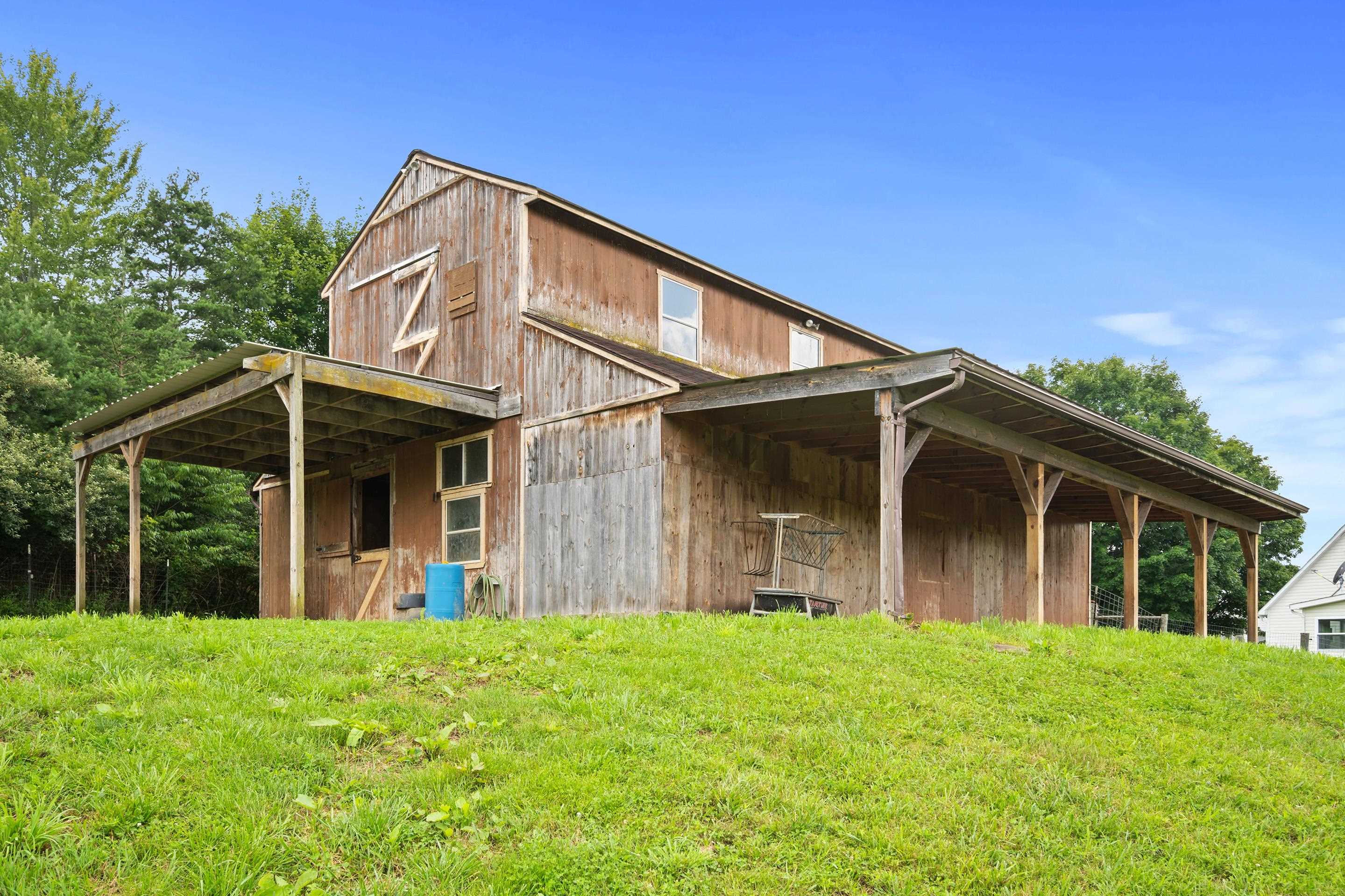 1862 Spring Valley Road