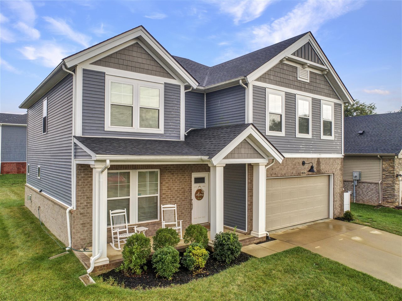 Bowling Green, Kentucky 42104, United States, 4 Bedrooms Bedrooms, ,3 BathroomsBathrooms,Residential,Pending,41304