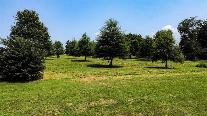 Photo 1 of 21 — 0 Boat Ramp Road, Franklin, KY 42134
