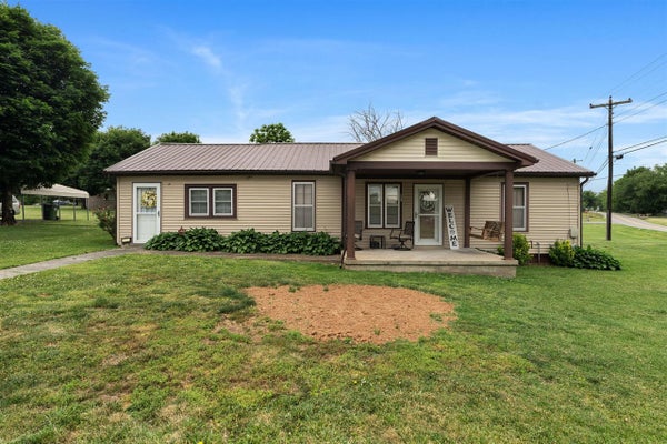 105 1ST ST, HORSE CAVE, KY 42749 - Image 14dada742a650b2ff1ca46d7a61efb3d/3560405000